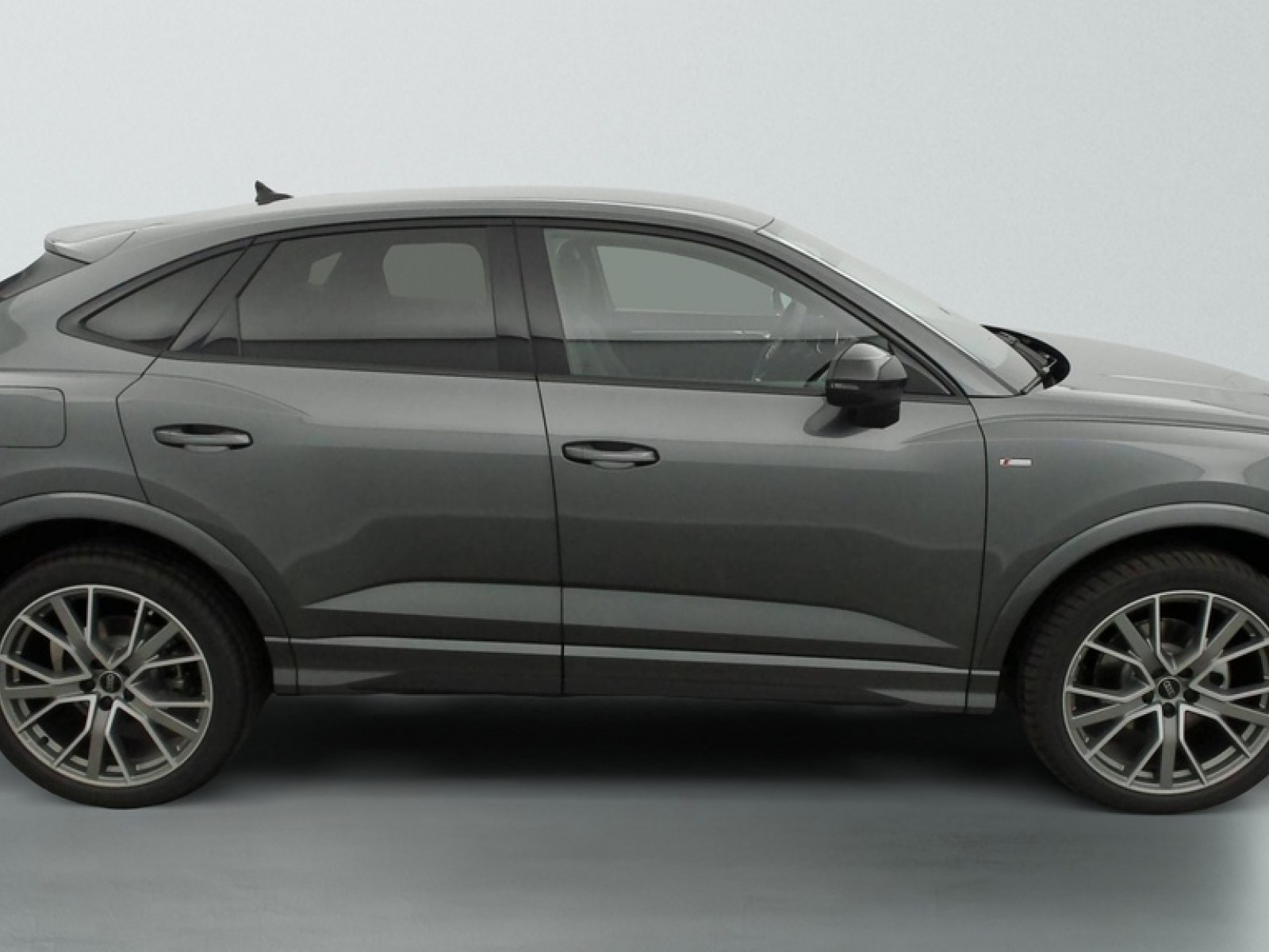 AUDI - Q3 Sportback - #847799 - 7