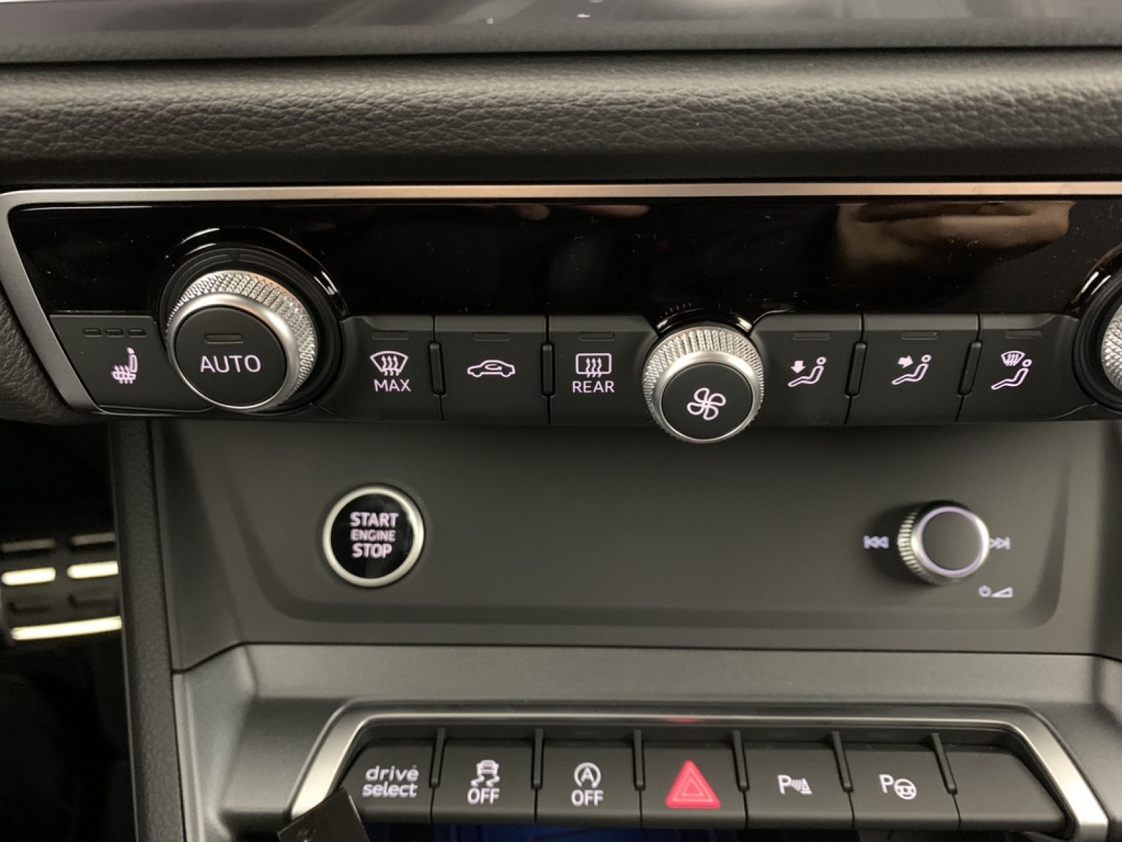 AUDI - Q3 Sportback - #847799 - 19