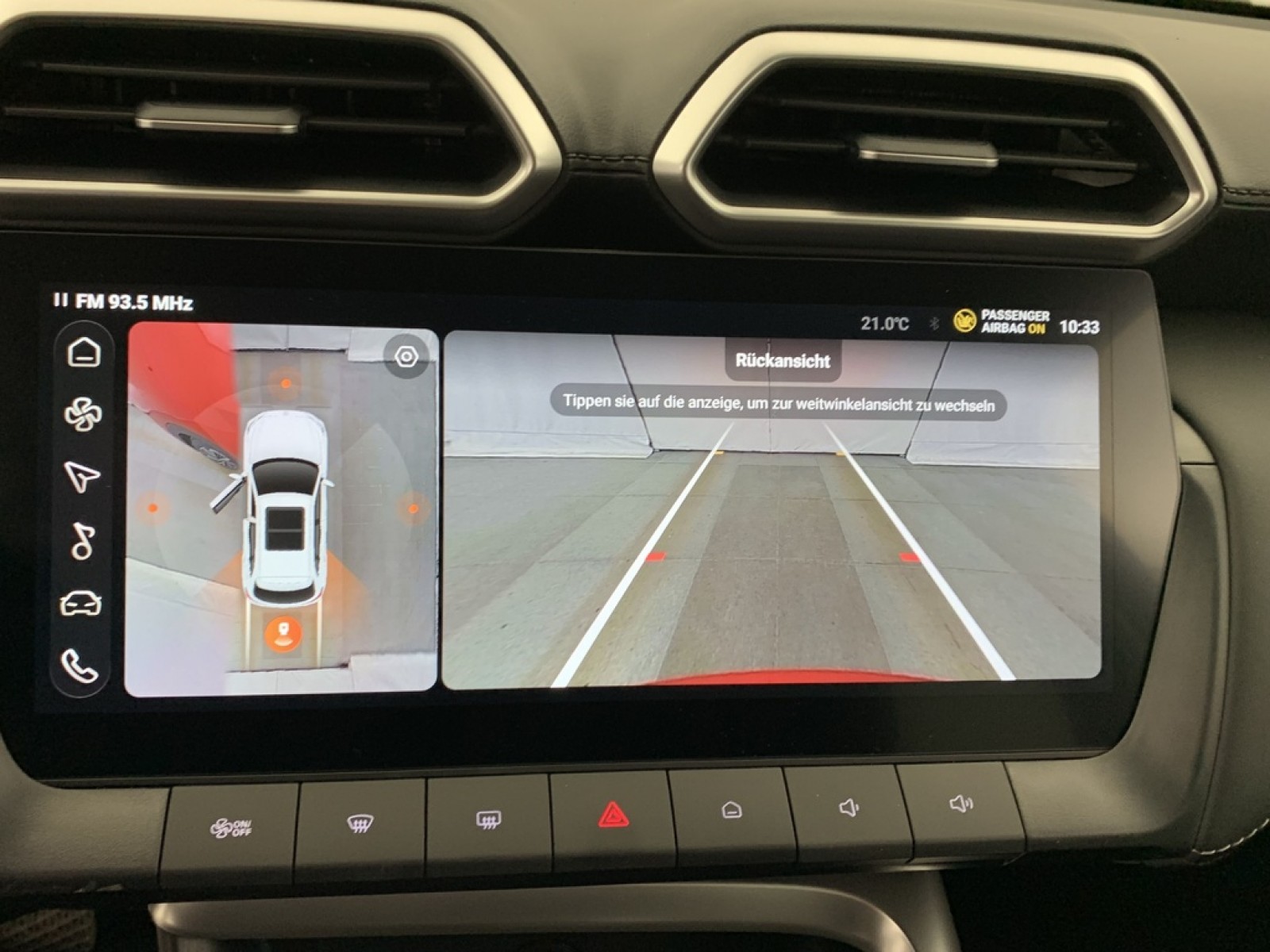 MG - ZS - #850671 - 19