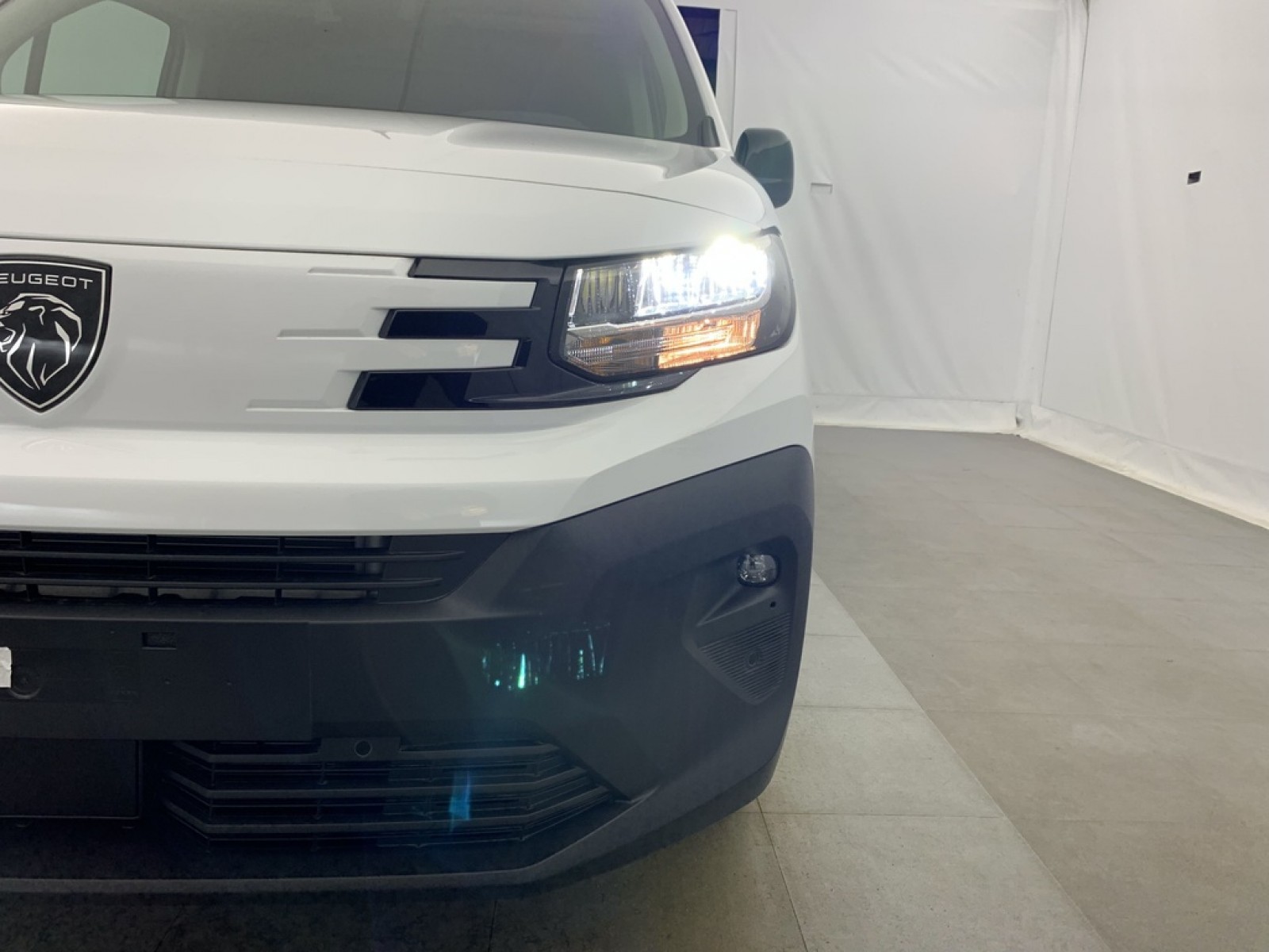 PEUGEOT - Partner Fourgon - #848468 - 29