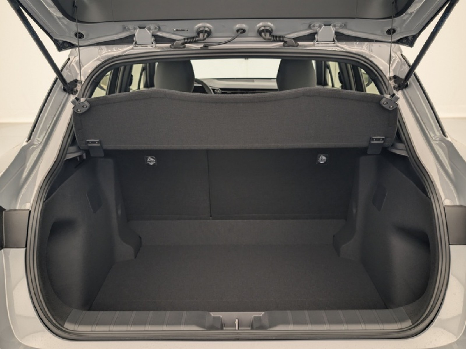 LEXUS - LBX - #850003 - 10