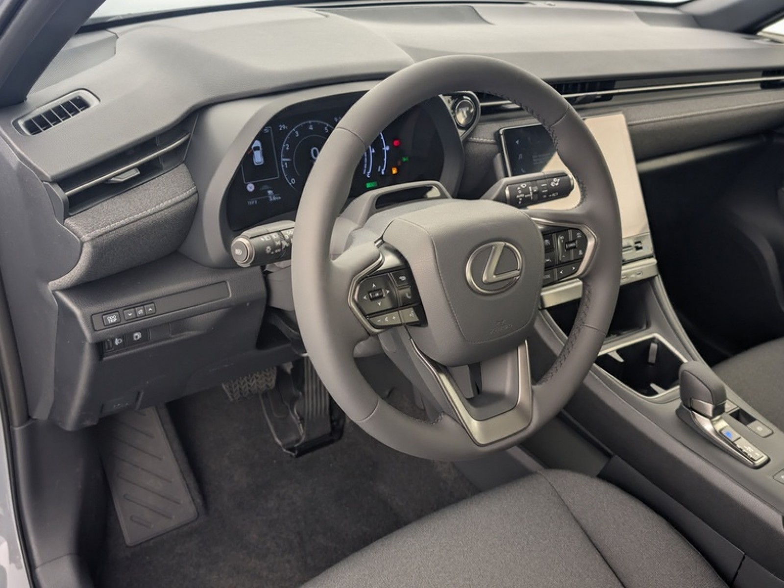 LEXUS - LBX - #850003 - 14