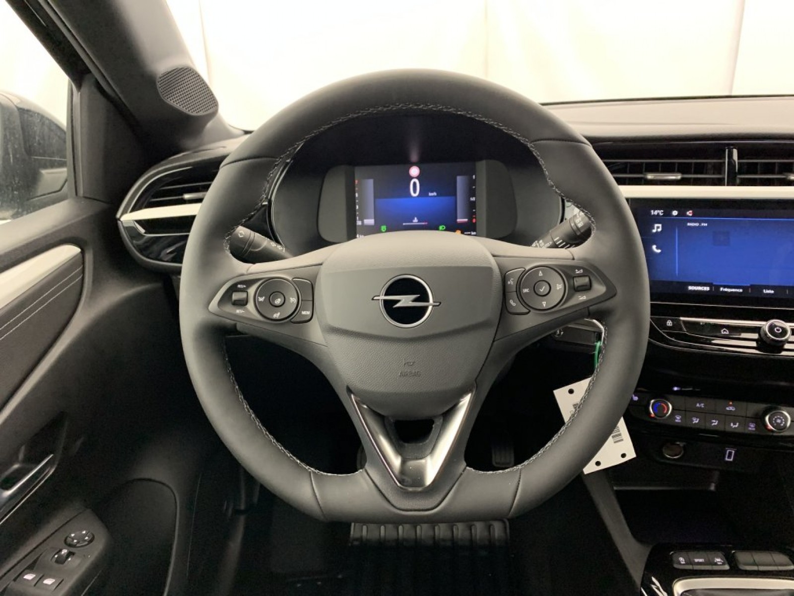 OPEL - Corsa - #847111 - 25