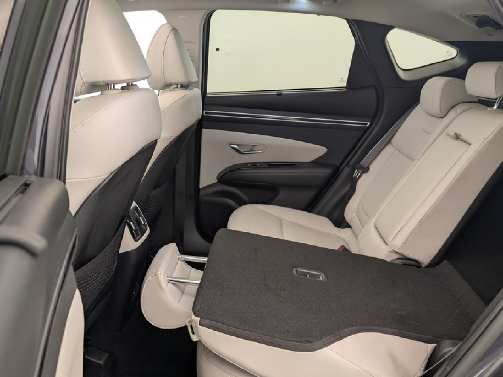 HYUNDAI - Tucson - #852672 - 11