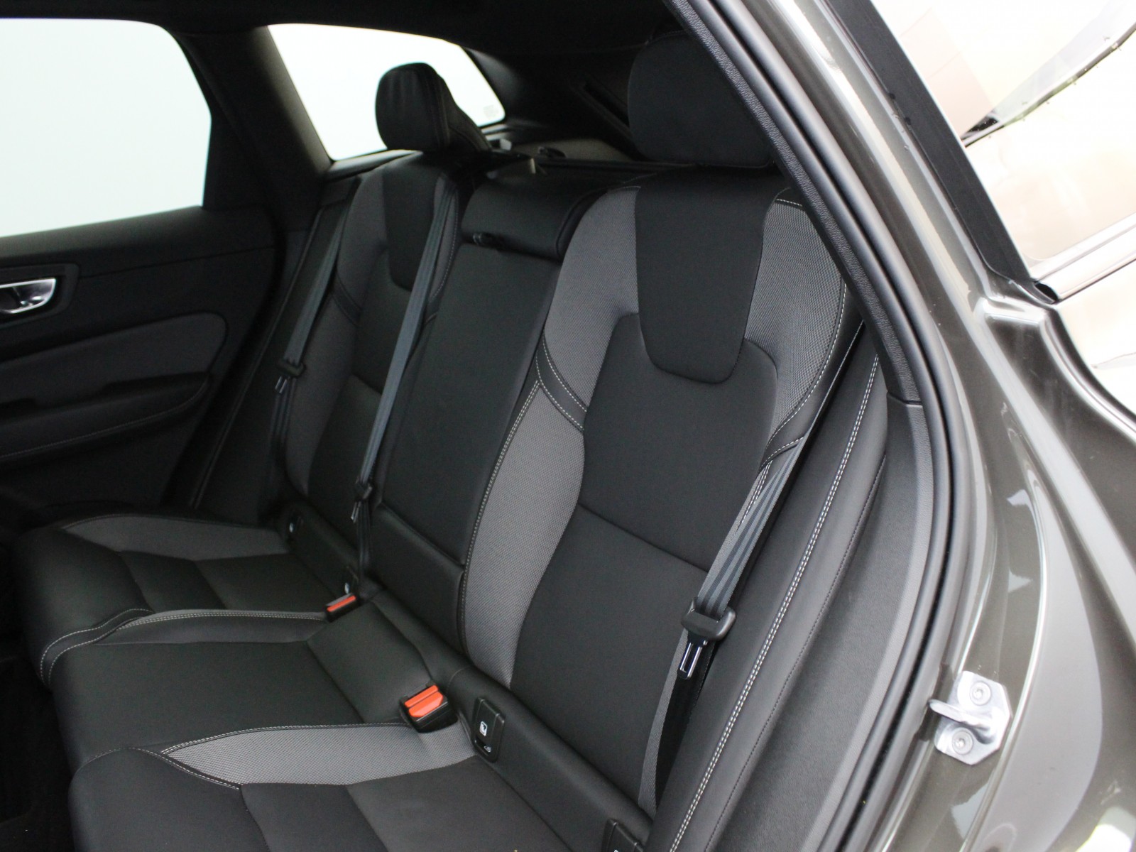 VOLVO - XC60 - #181708 - 8