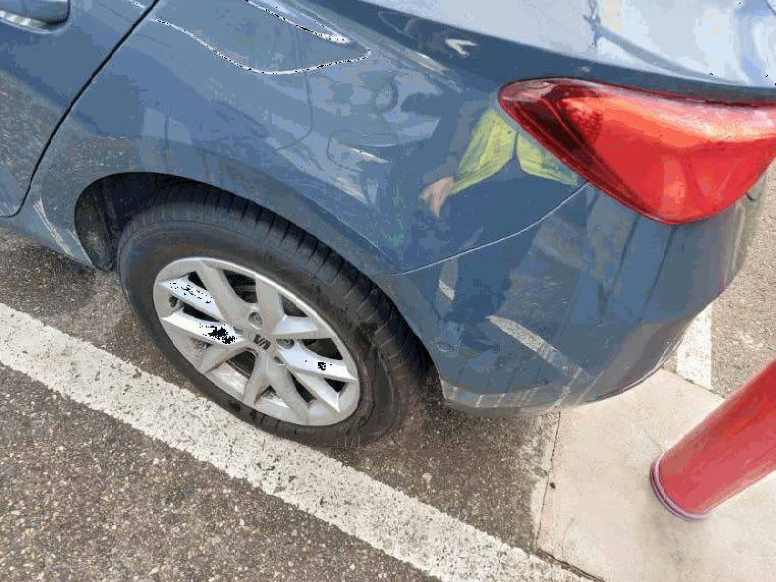 SEAT - LEON - #852812 - 19