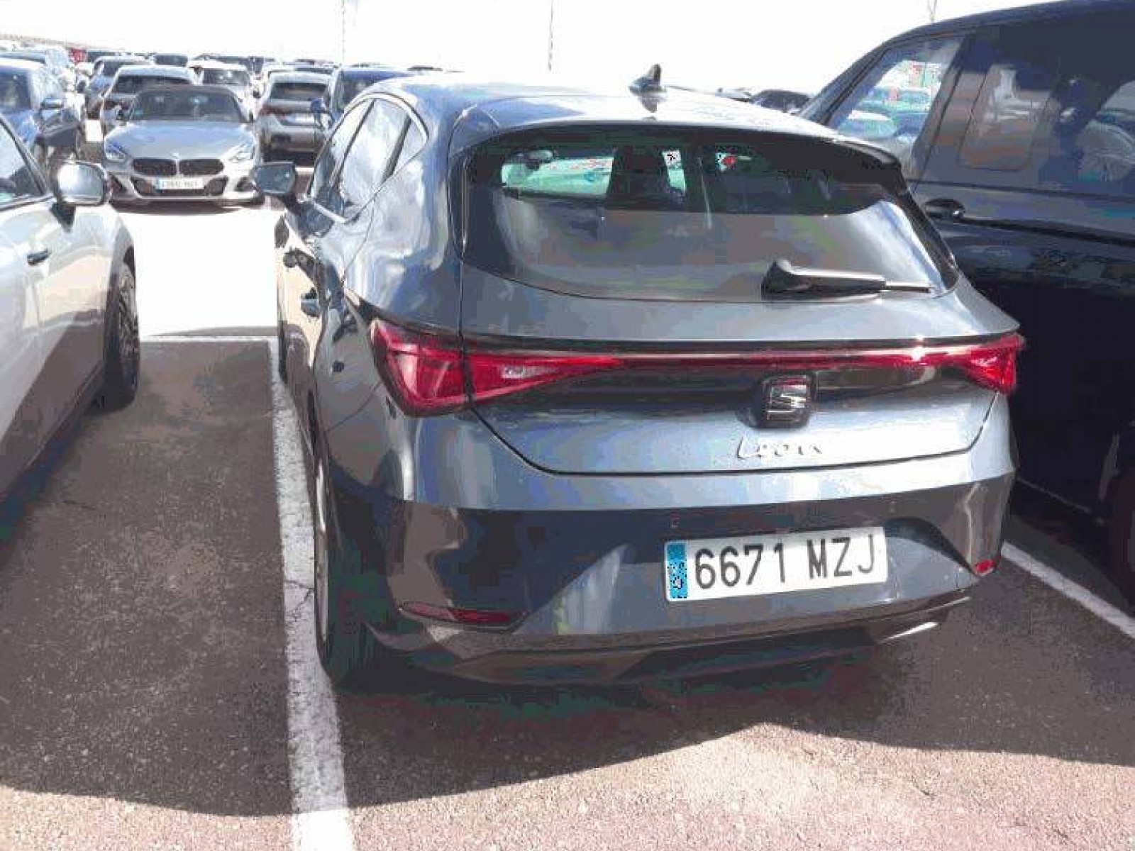 SEAT - LEON - #852813 - 4