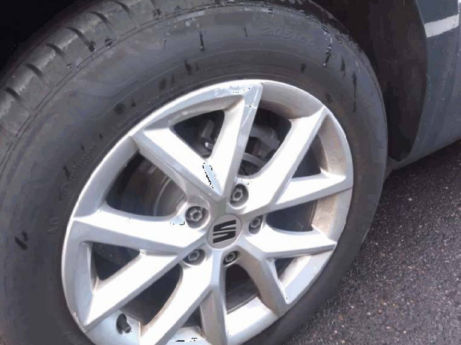 SEAT - LEON - #852814 - 27