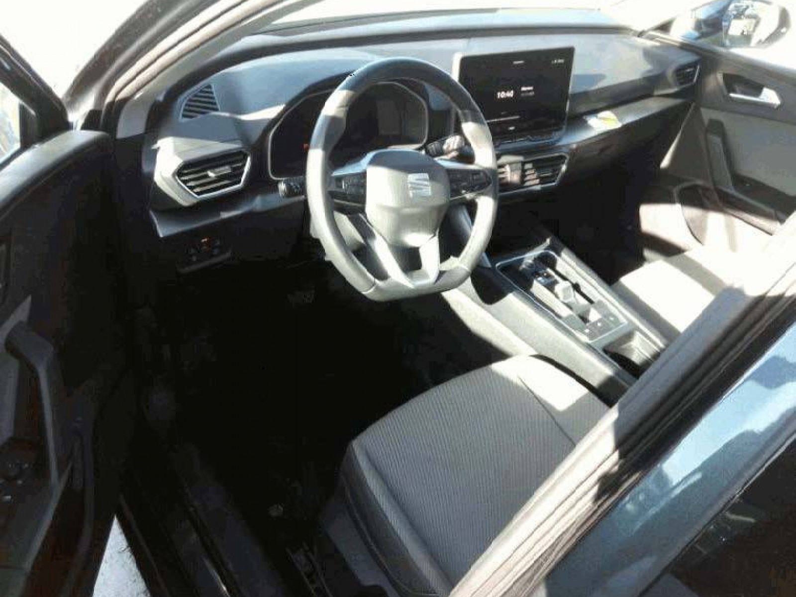 SEAT - LEON - #852925 - 5