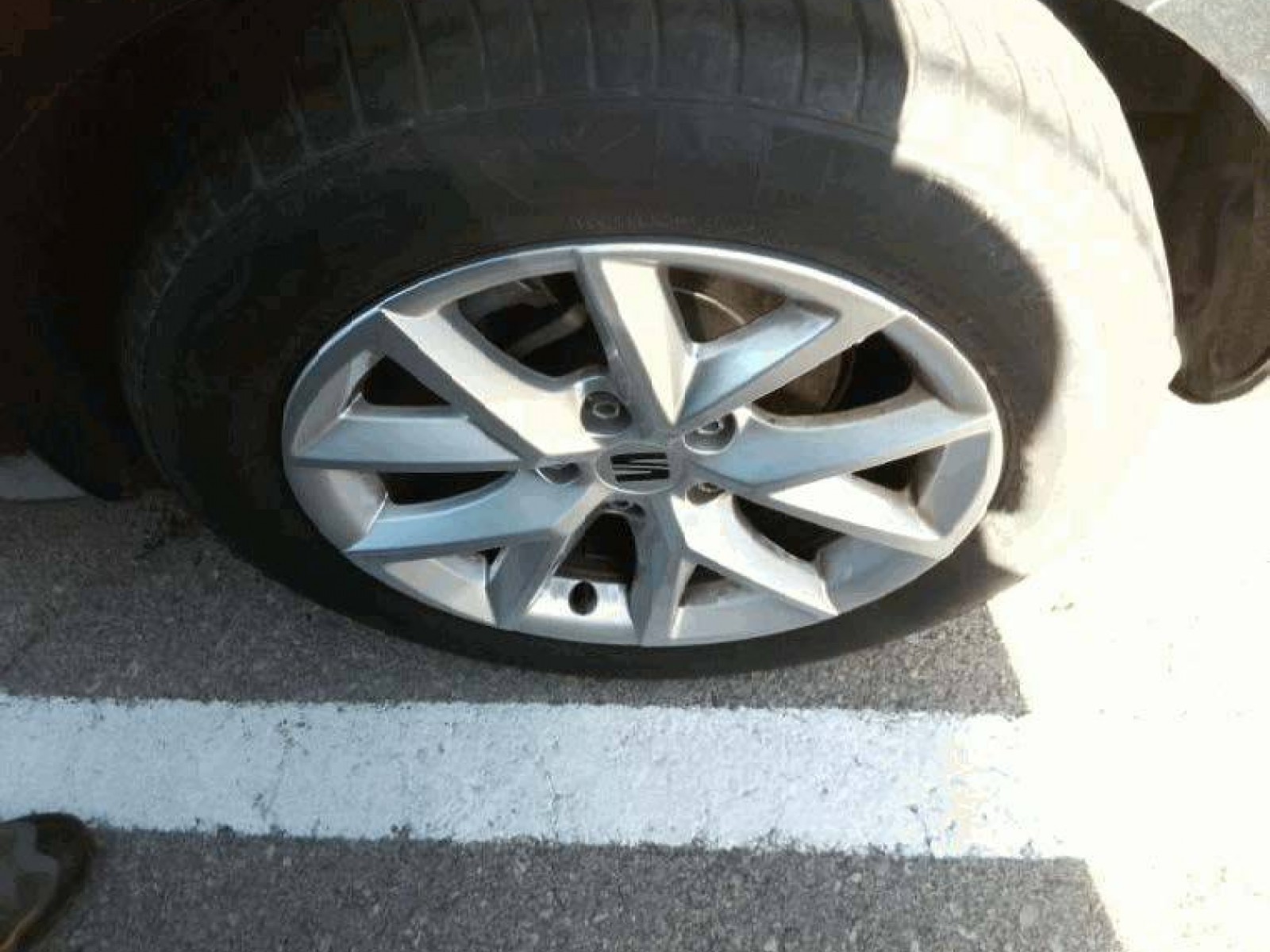 SEAT - LEON - #852925 - 15