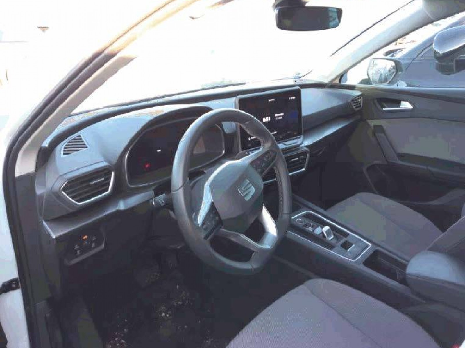 SEAT - LEON - #852911 - 7