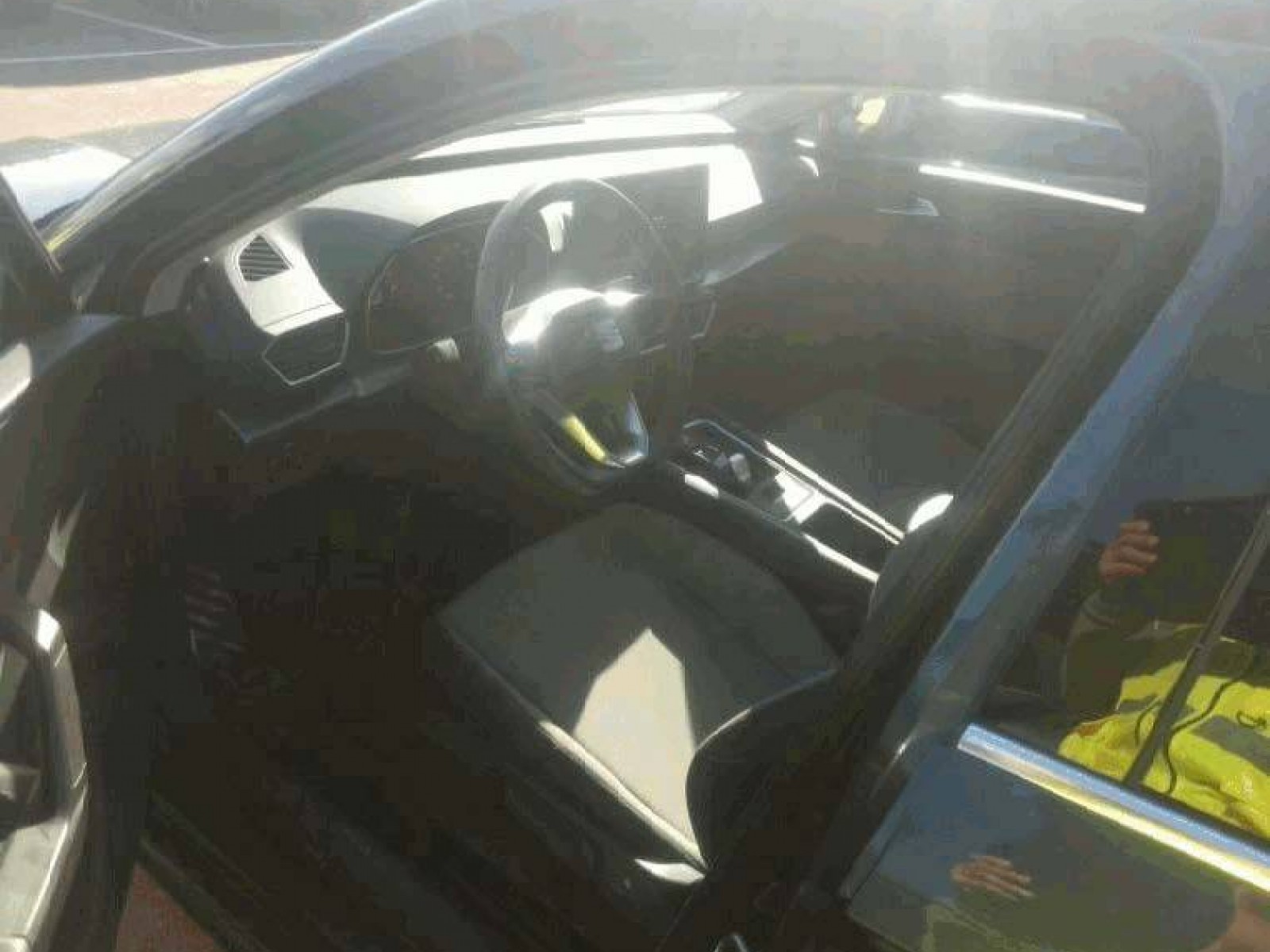 SEAT - LEON - #852914 - 4