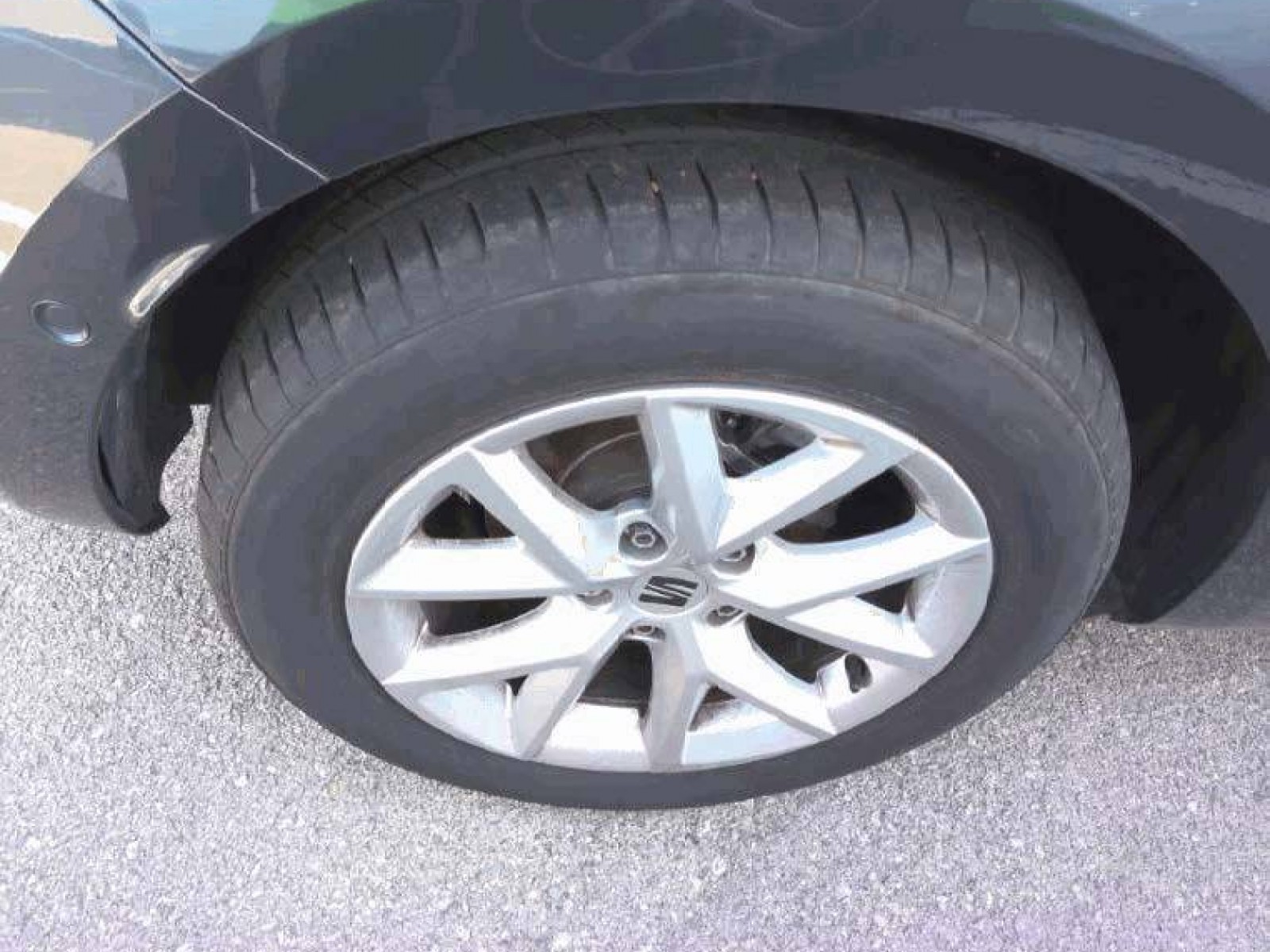 SEAT - LEON - #852922 - 5