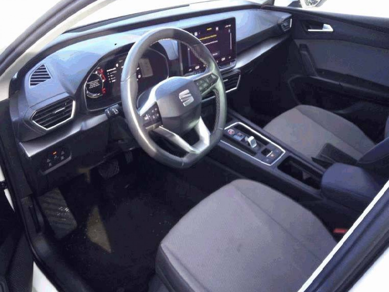 SEAT - LEON - #852917 - 3