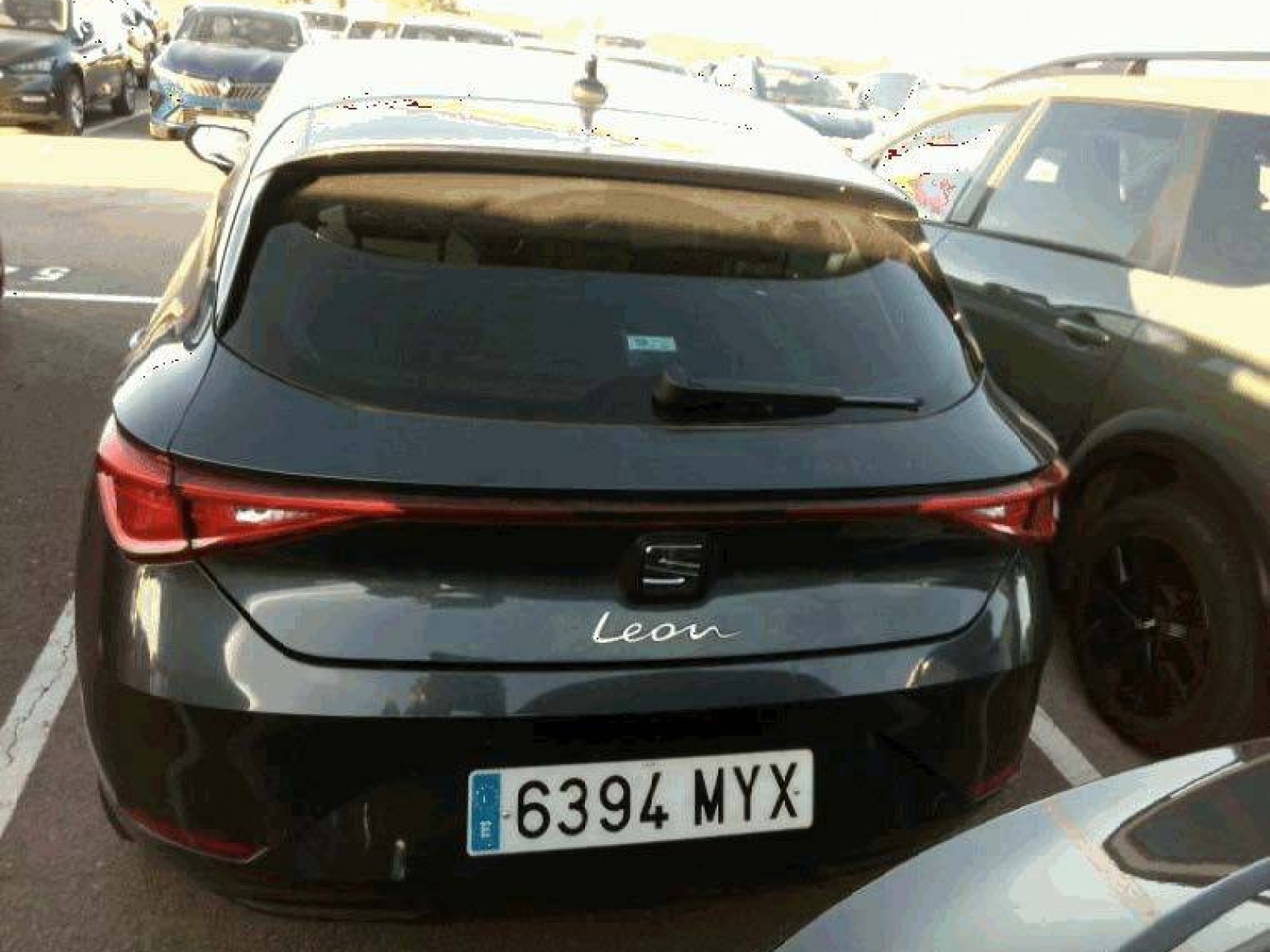 SEAT - LEON - #852920 - 3