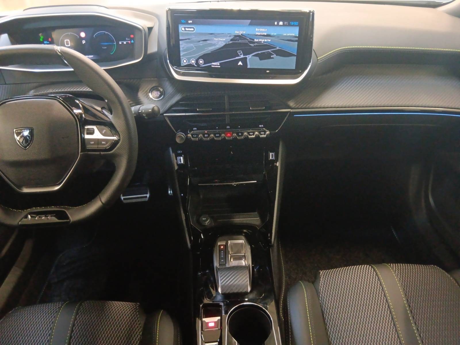 PEUGEOT - 2008 - #847335 - 11