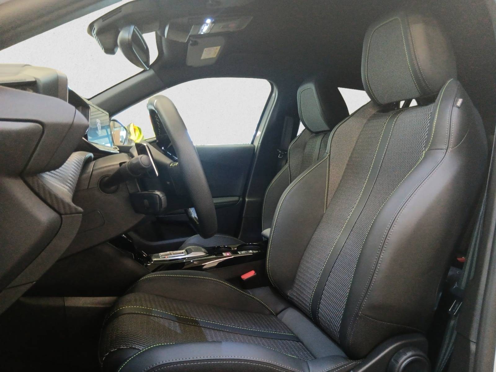 PEUGEOT - 2008 - #847338 - 7