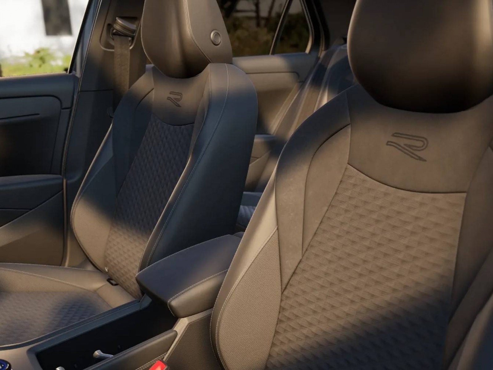 VOLKSWAGEN - T-ROC - #849365 - 9