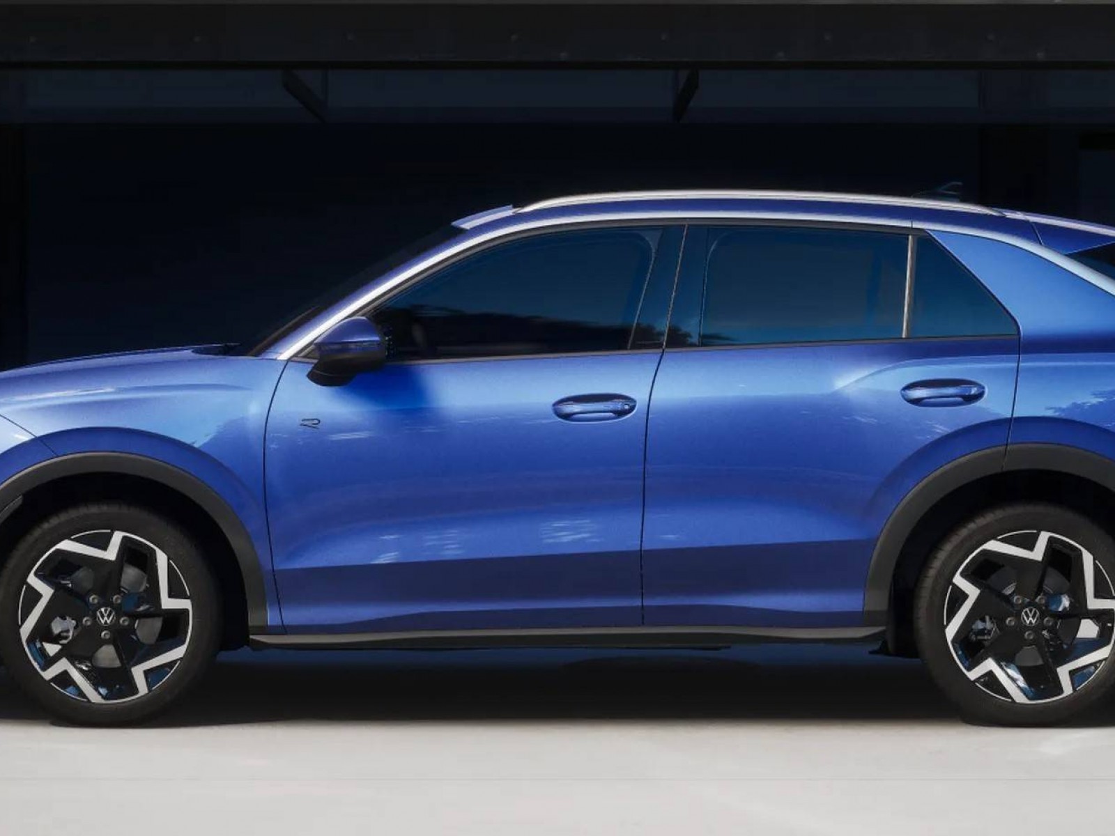 VOLKSWAGEN - T-ROC - #849369 - 1