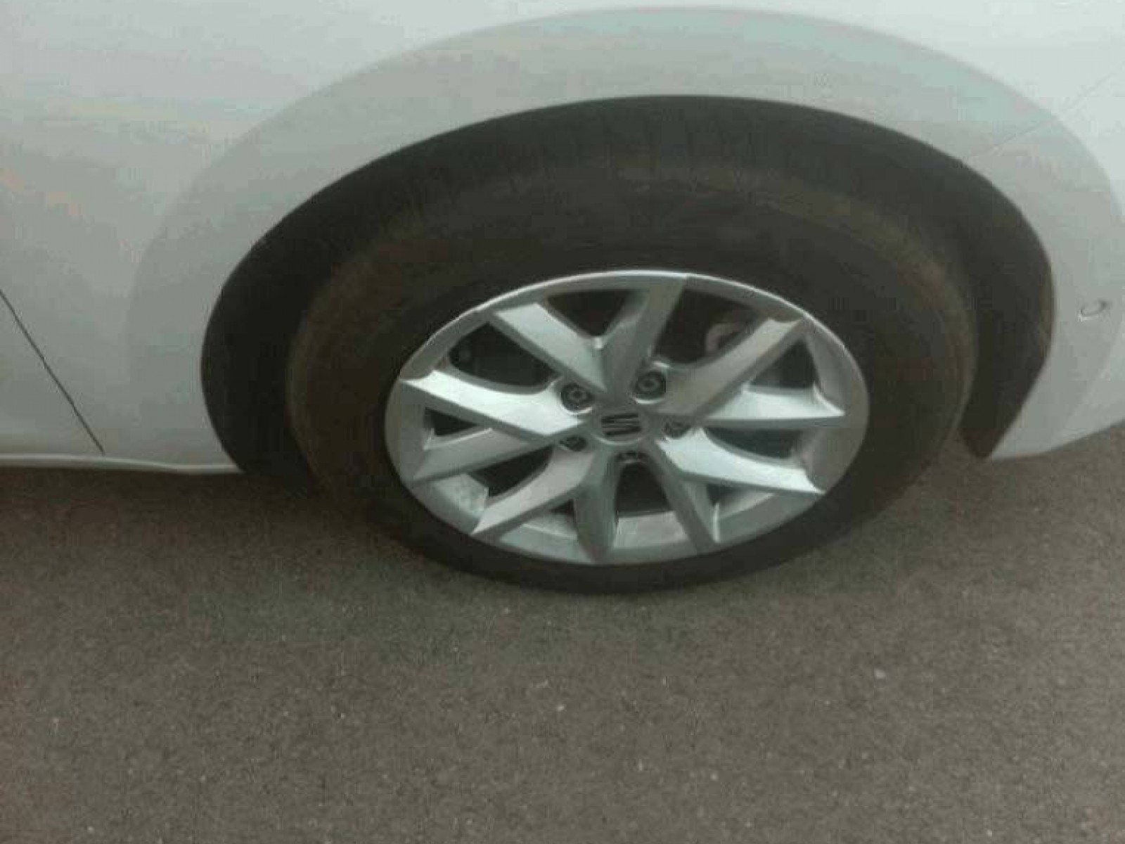 SEAT - LEON - #853479 - 14