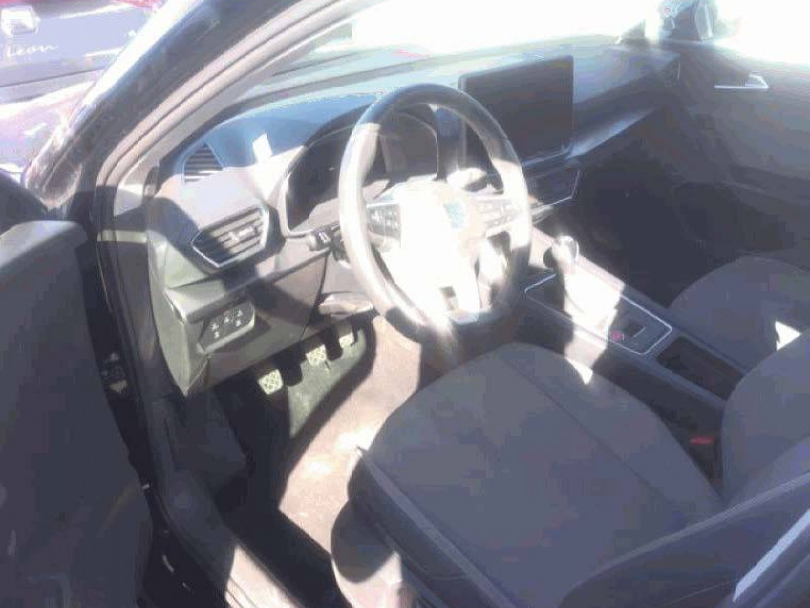 SEAT - LEON - #853480 - 6