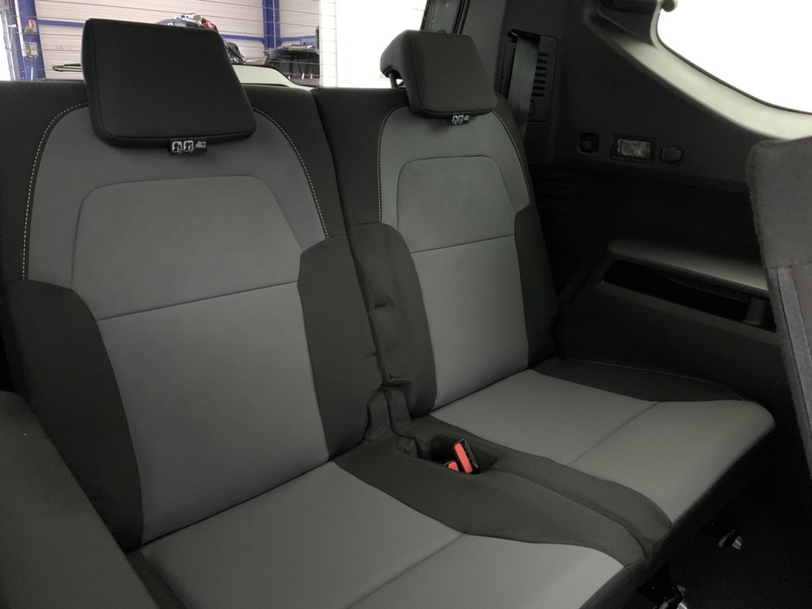 DACIA - Jogger - #851111 - 10