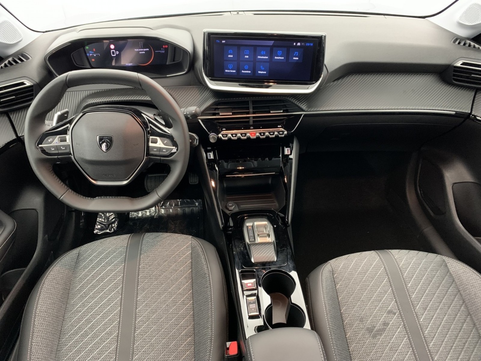 PEUGEOT - 208 - #852382 - 11