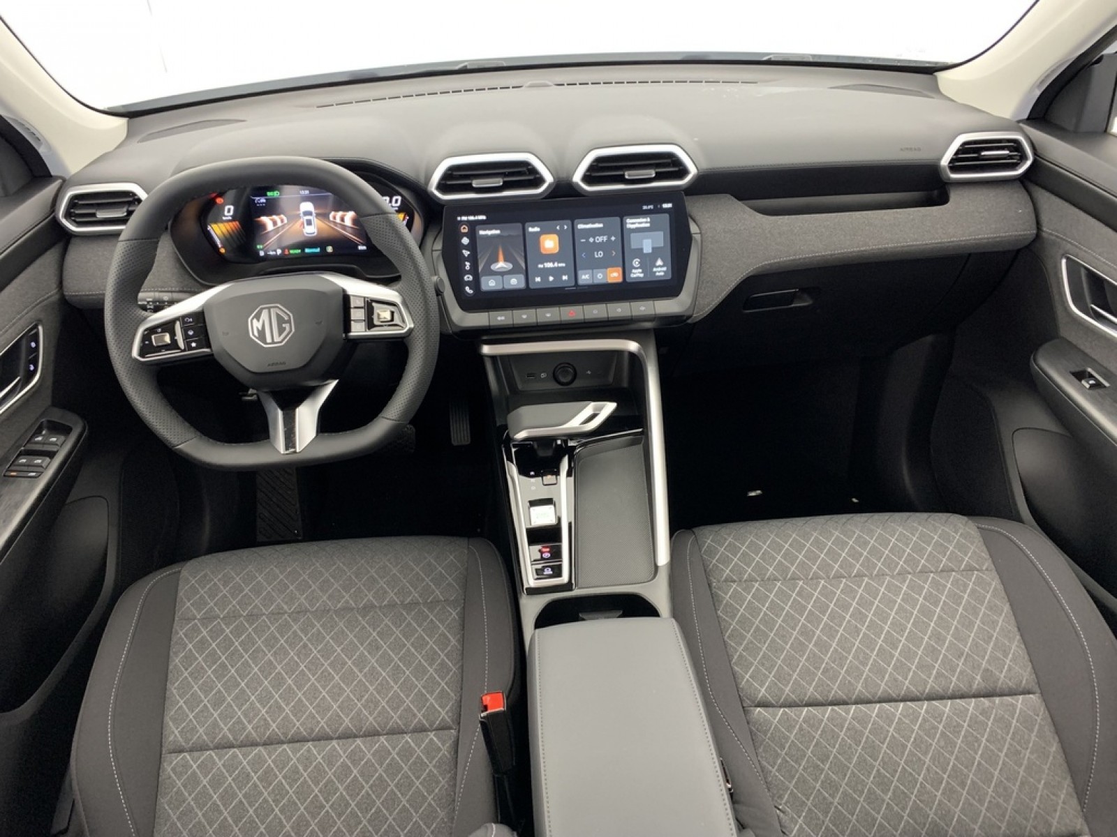 MG - ZS - #853630 - 12