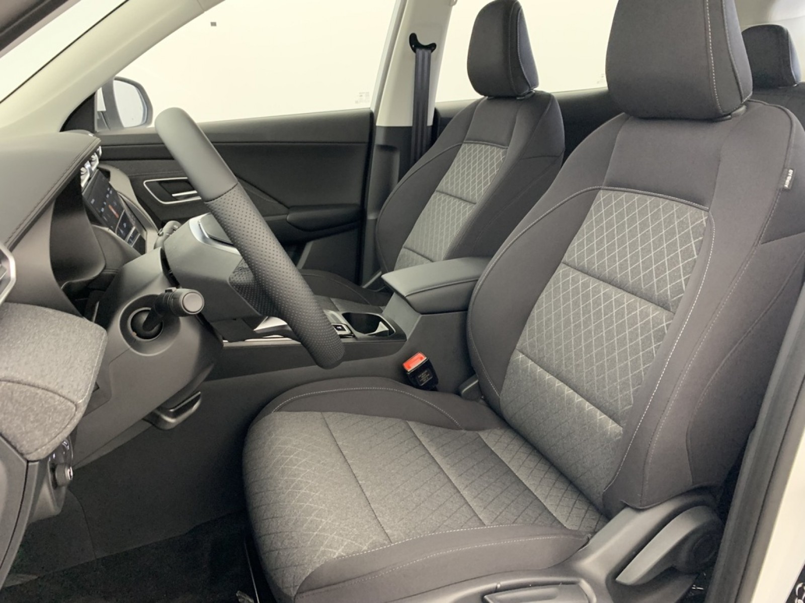 MG - ZS - #853630 - 19