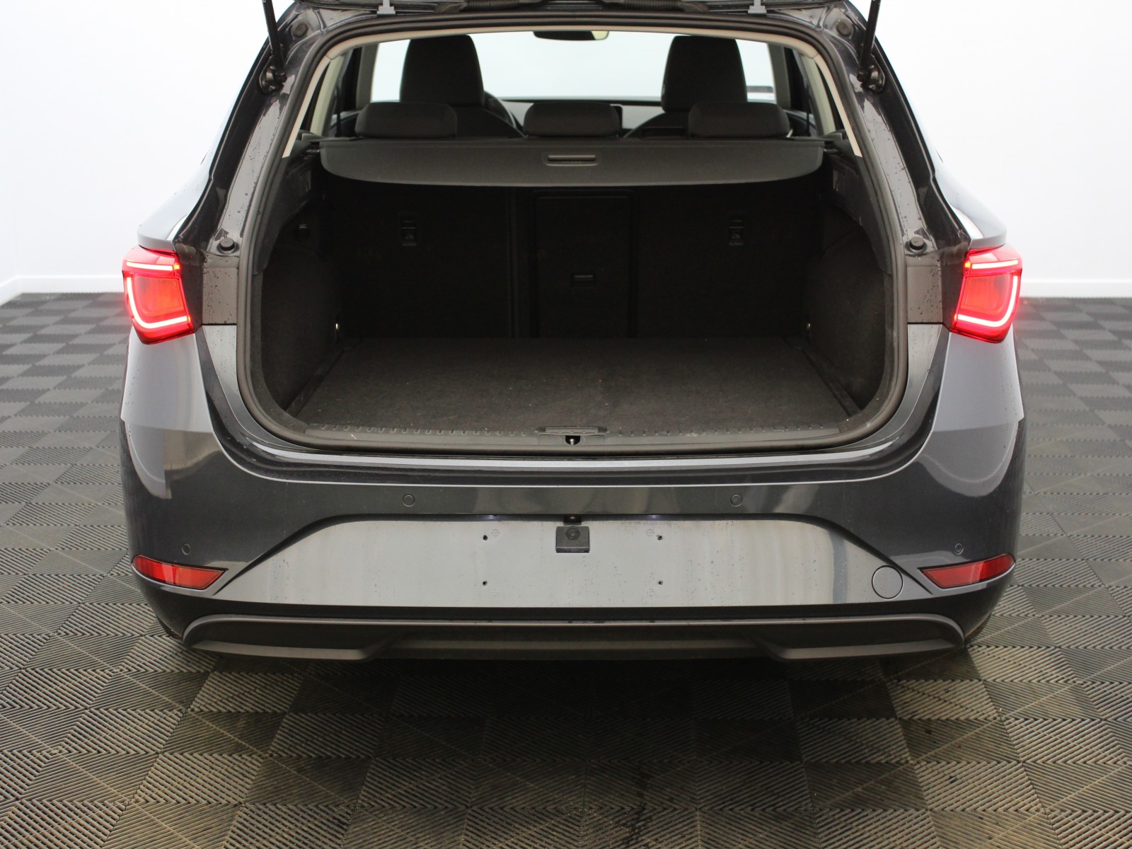 SEAT - LEON SPORTSTOURER - #181906 - 13