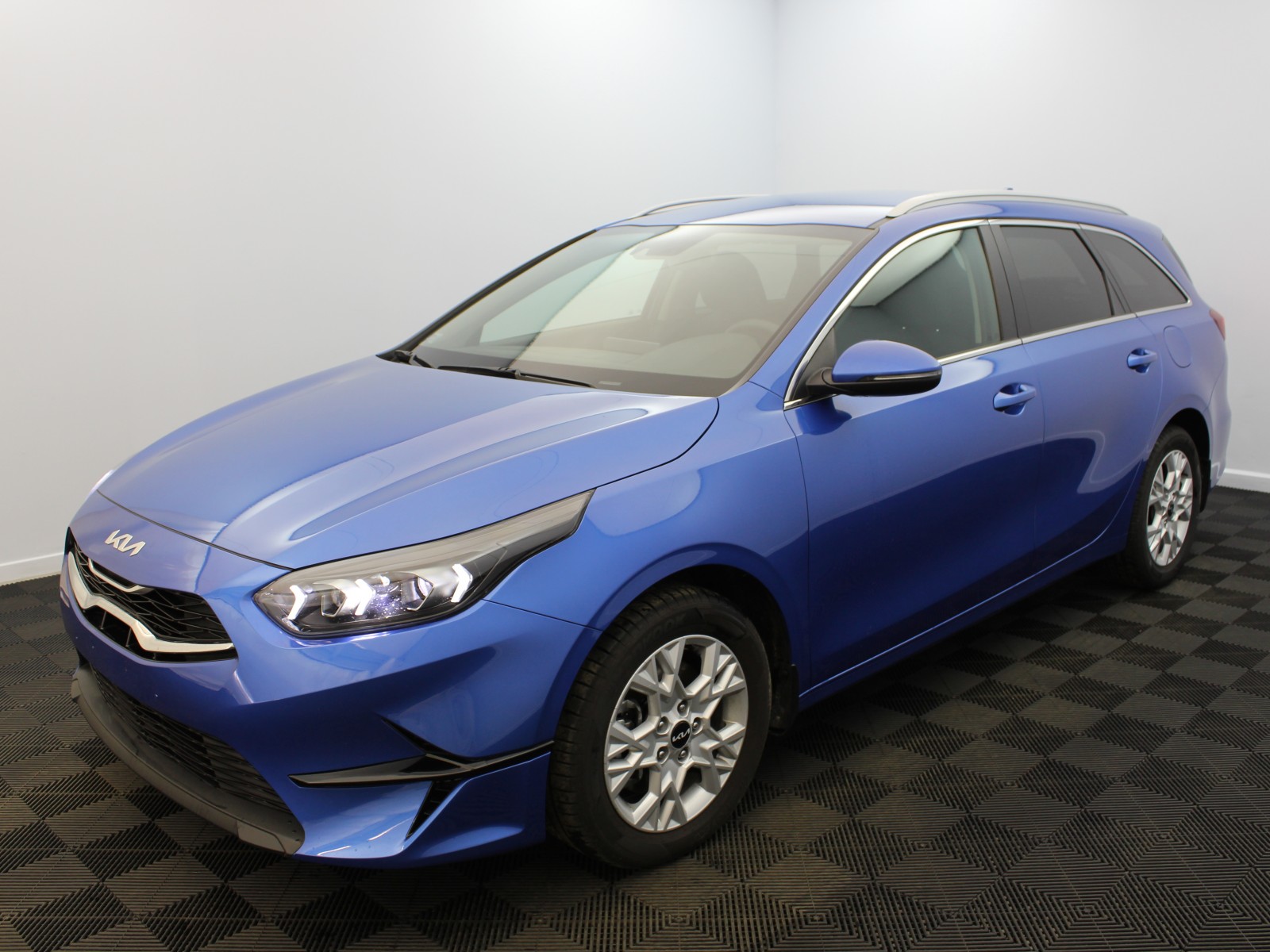 KIA - CEED SW MY21 - #181901 - 0