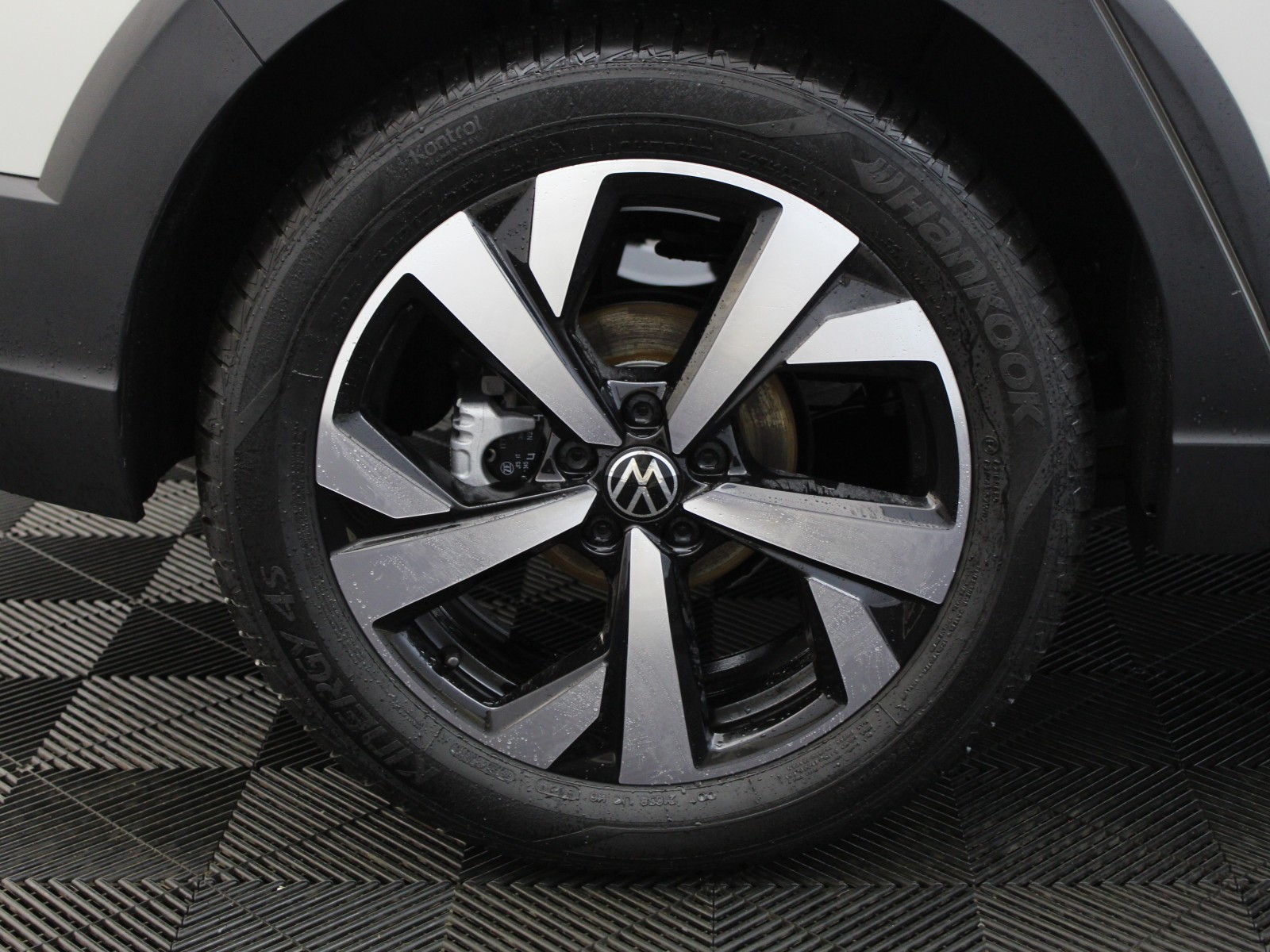 VOLKSWAGEN - TAIGO - #182026 - 6