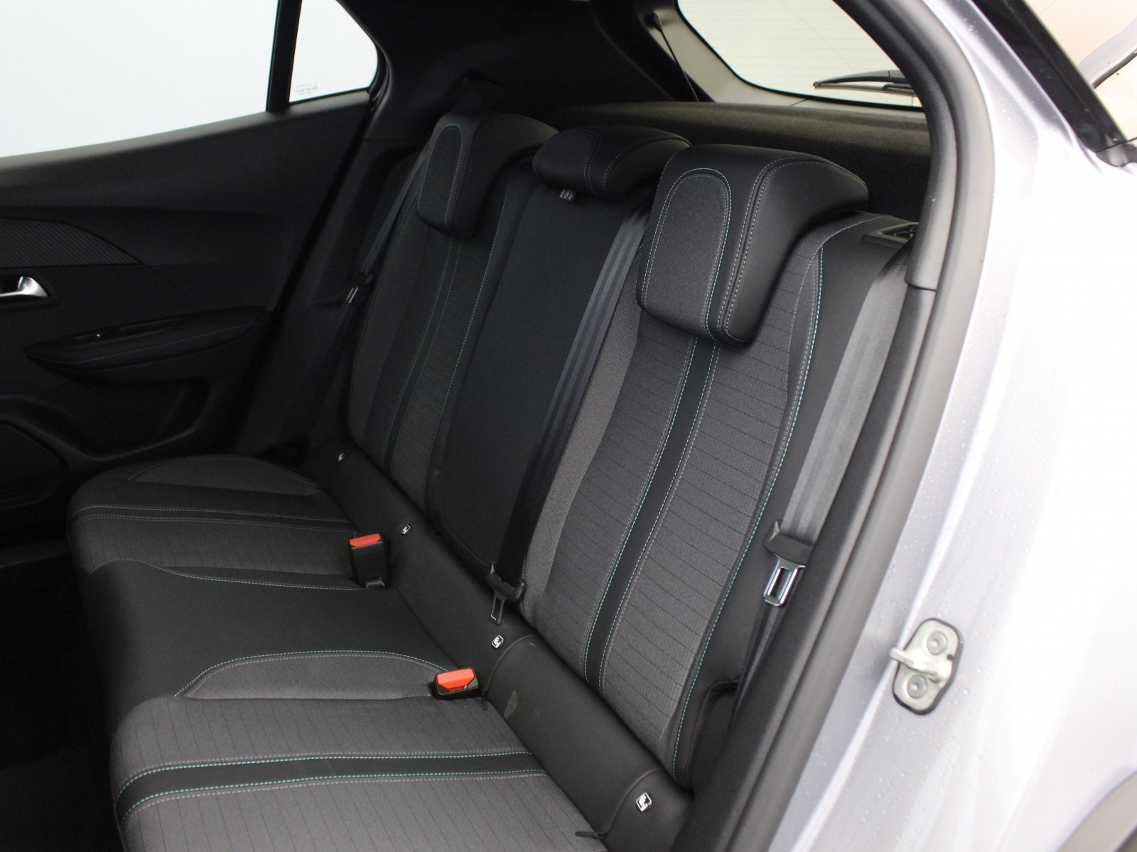 PEUGEOT - 2008 - #172427 - 8