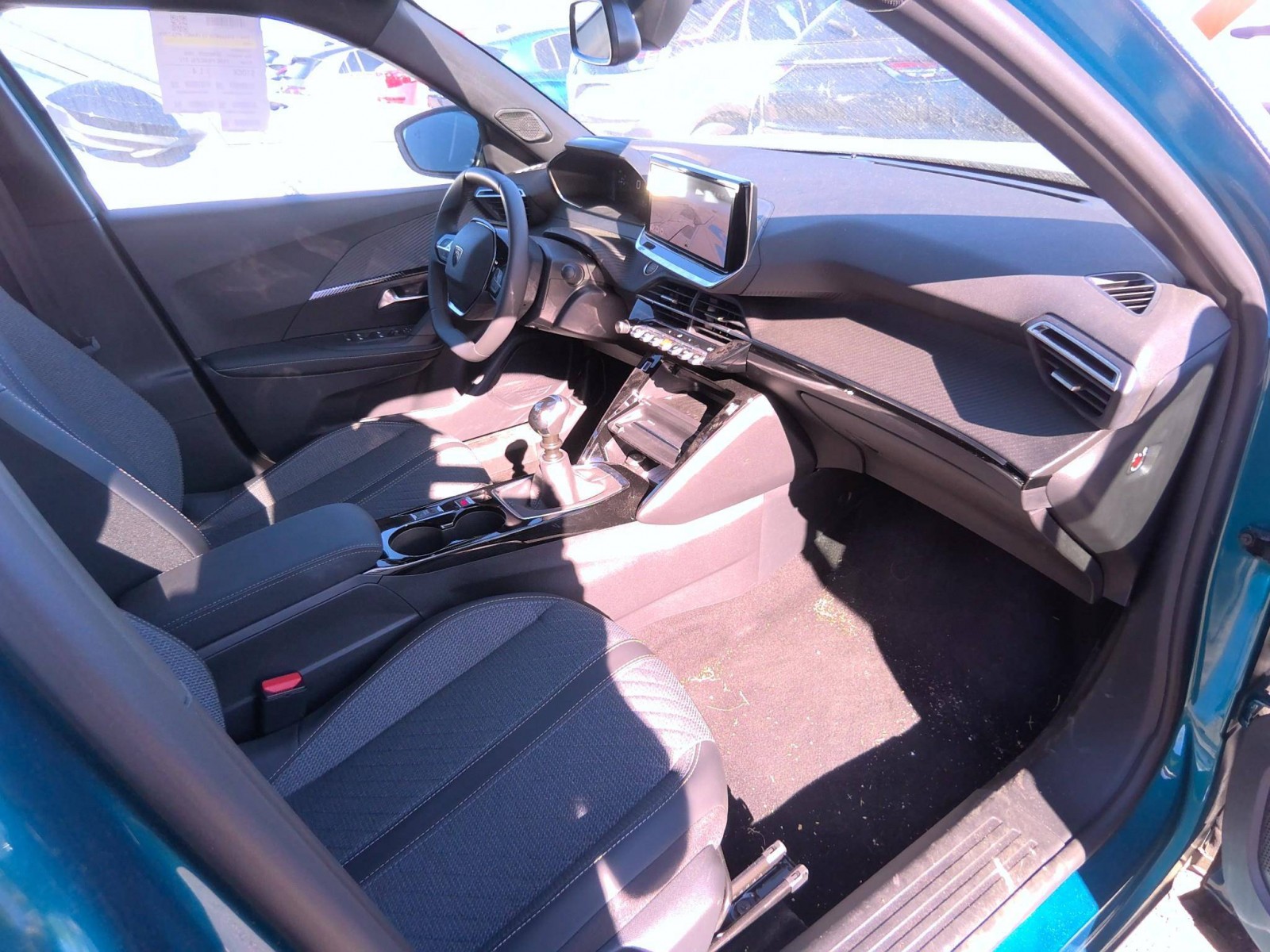 PEUGEOT - 2008 - #853955 - 2