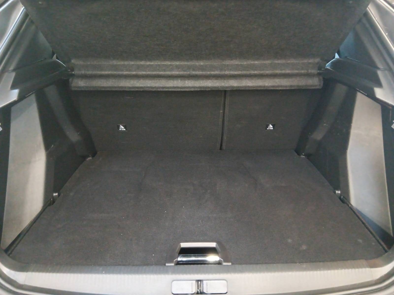 PEUGEOT - 2008 - #853968 - 15