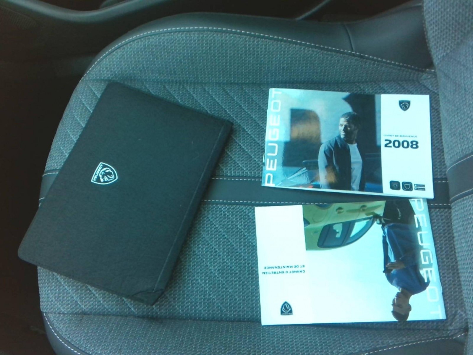 PEUGEOT - 2008 - #854017 - 4