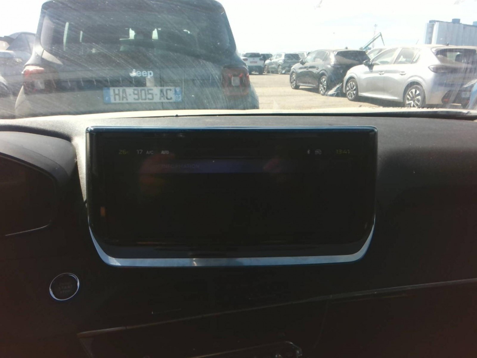 PEUGEOT - 2008 - #854018 - 3