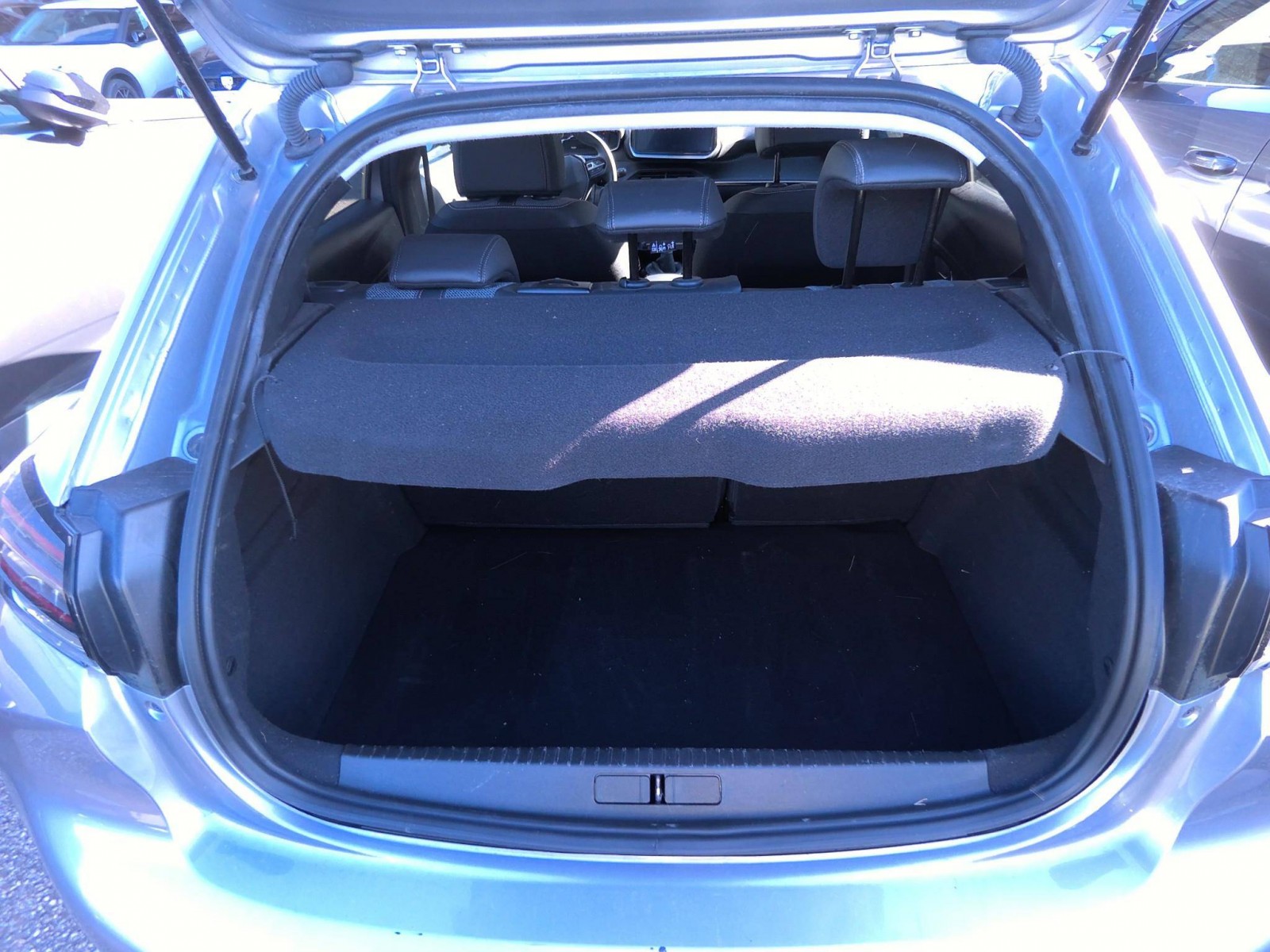 PEUGEOT - 208 - #854024 - 6