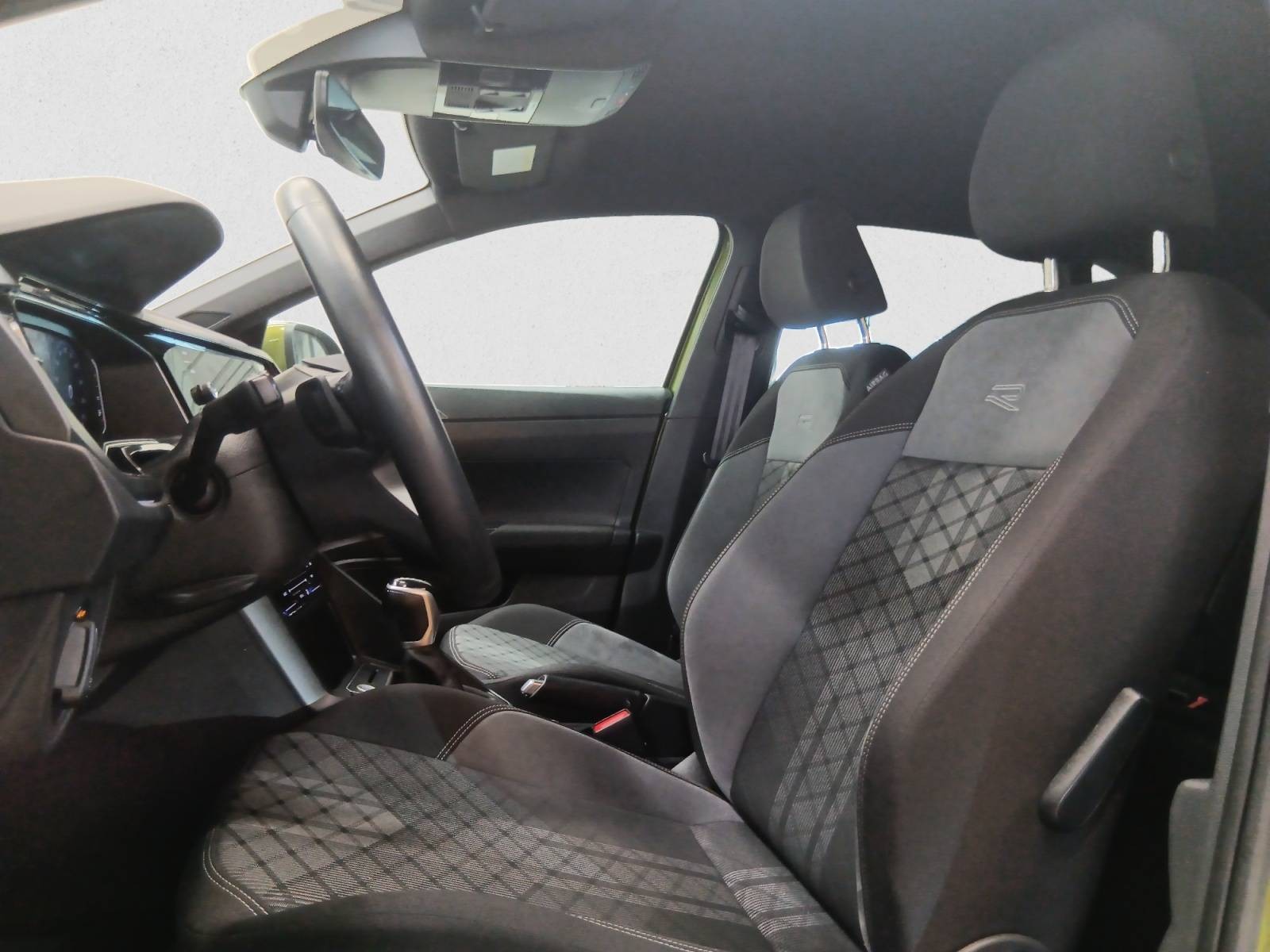 VOLKSWAGEN - TAIGO - #851053 - 7