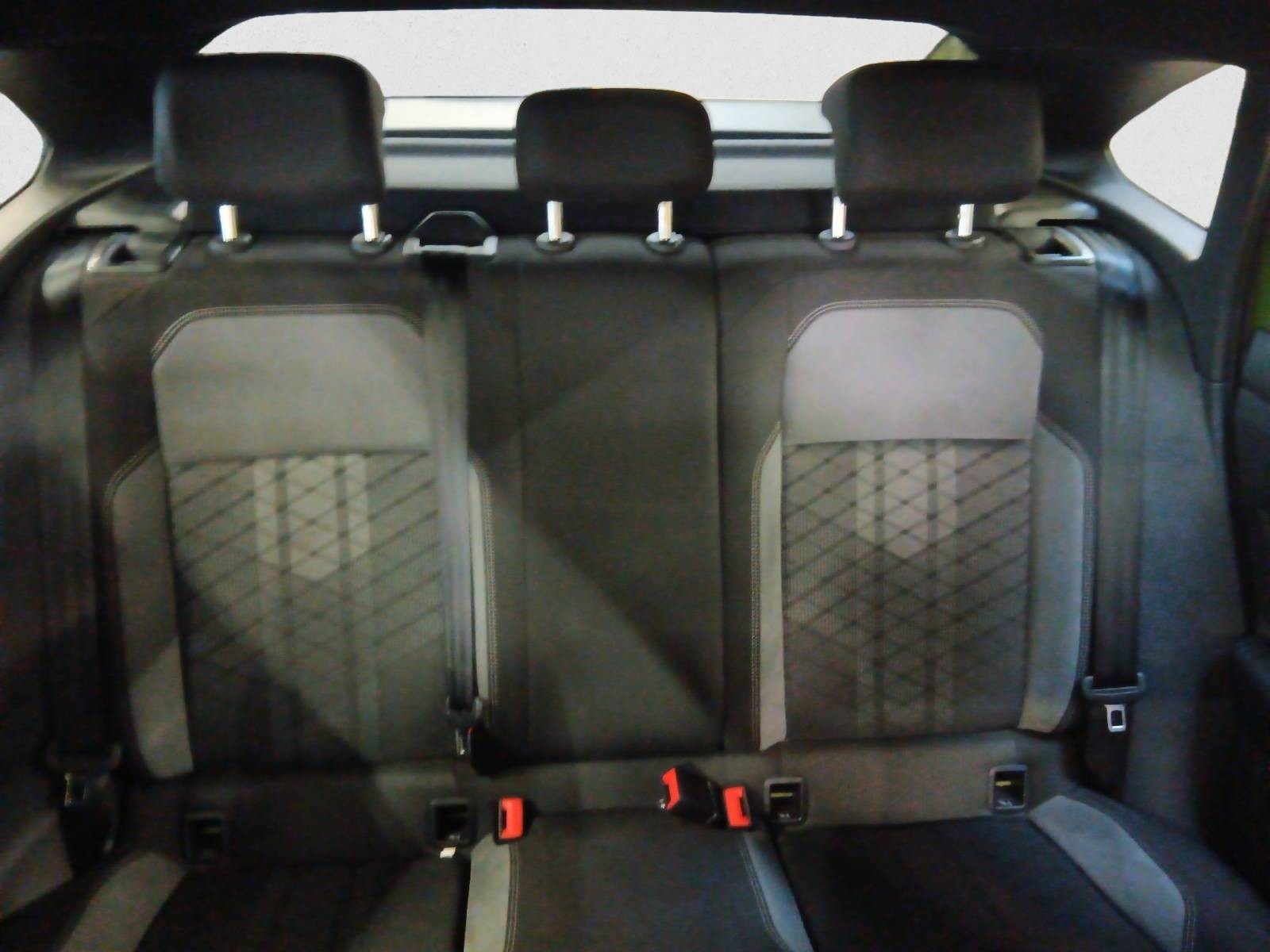 VOLKSWAGEN - TAIGO - #851053 - 8