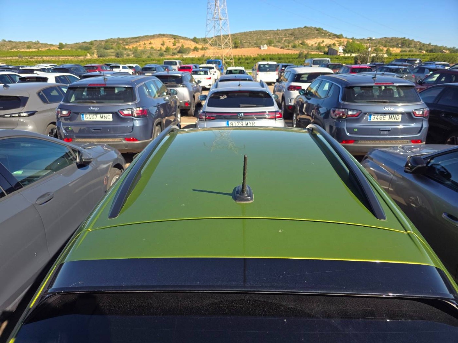 VOLKSWAGEN - TAIGO - #851053 - 26