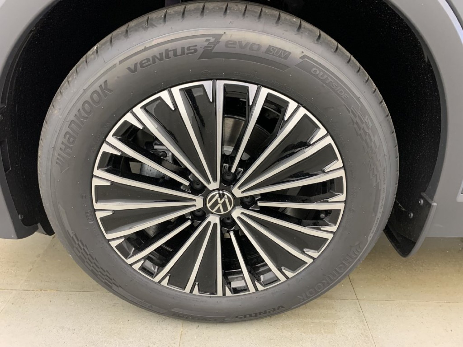 VOLKSWAGEN - TIGUAN NOUVEAU - #854358 - 21