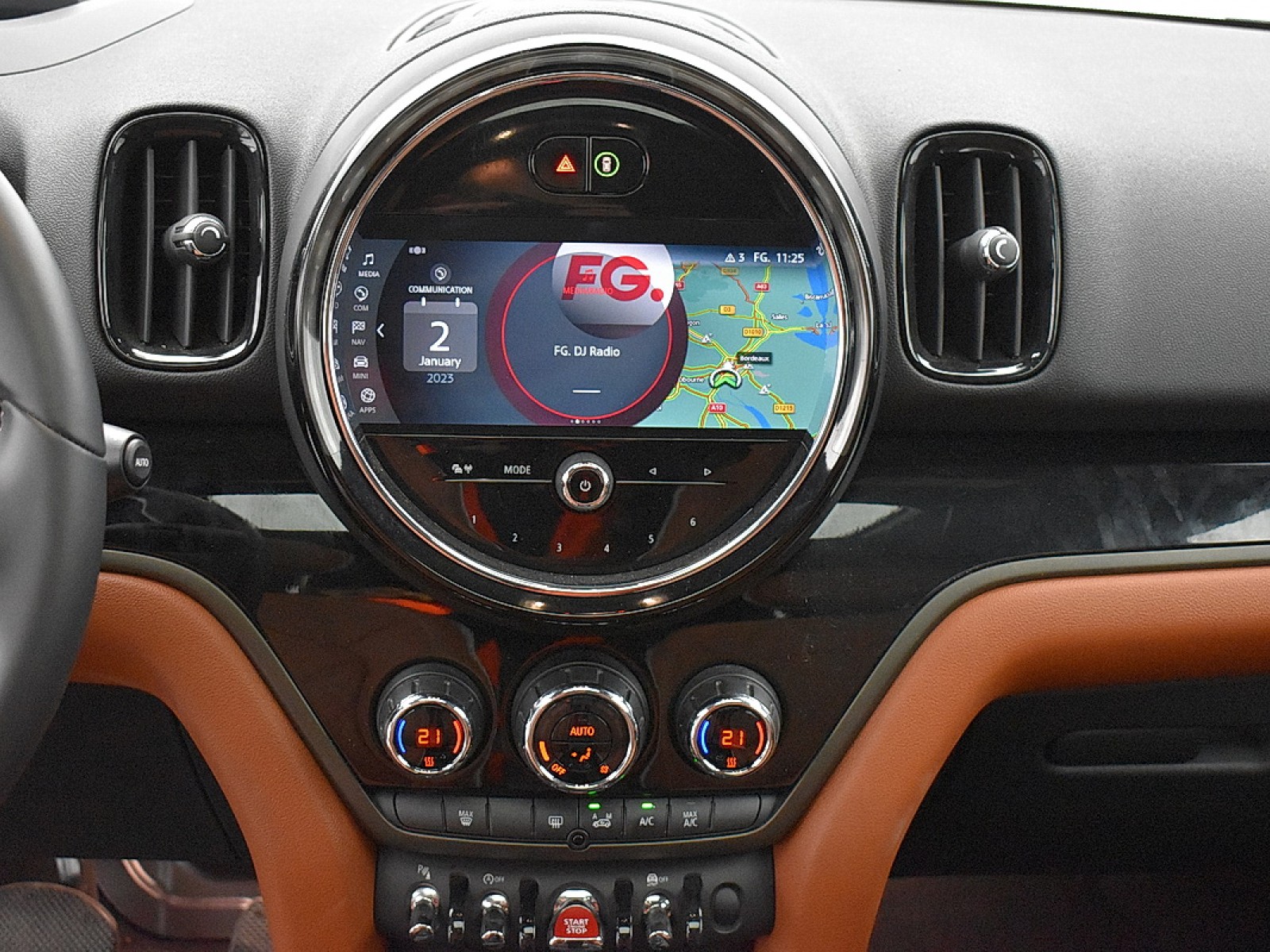 MINI - COUNTRYMAN F60 LCI - #181933 - 11