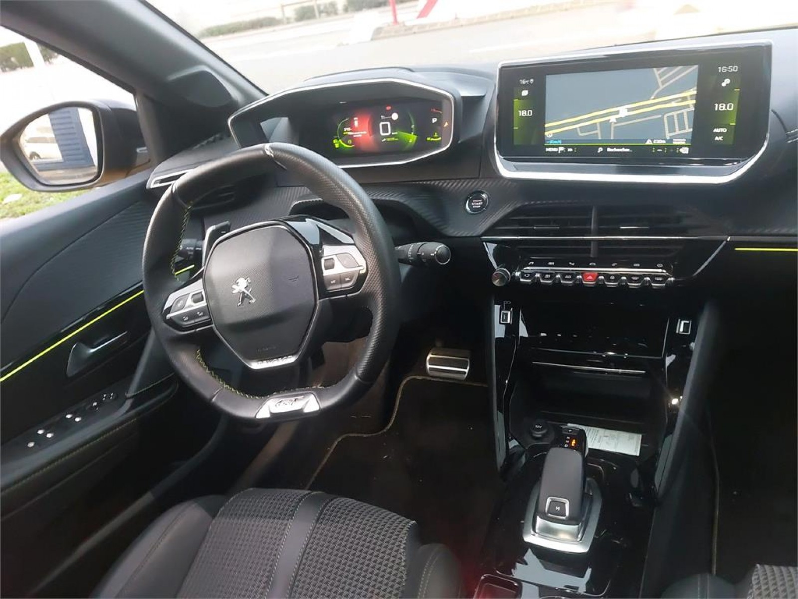 PEUGEOT - 208 - #182212 - 2