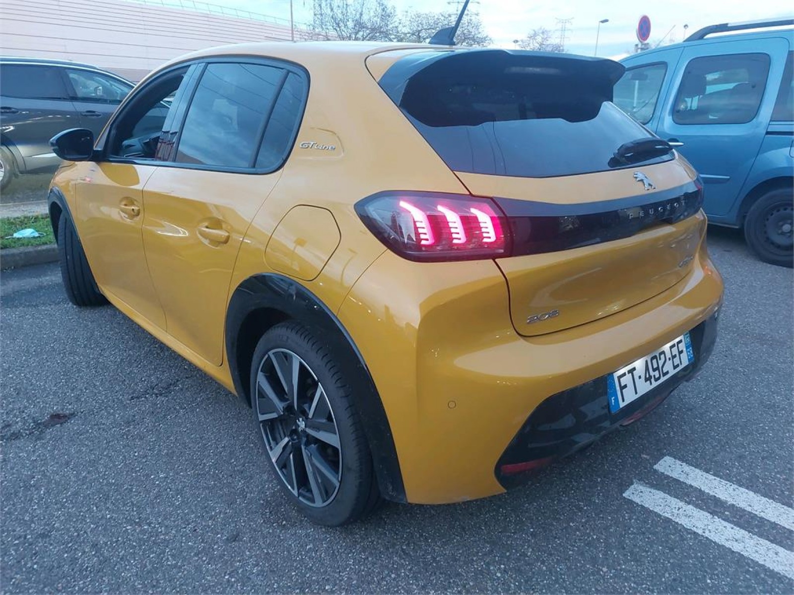 PEUGEOT - 208 - #182212 - 11