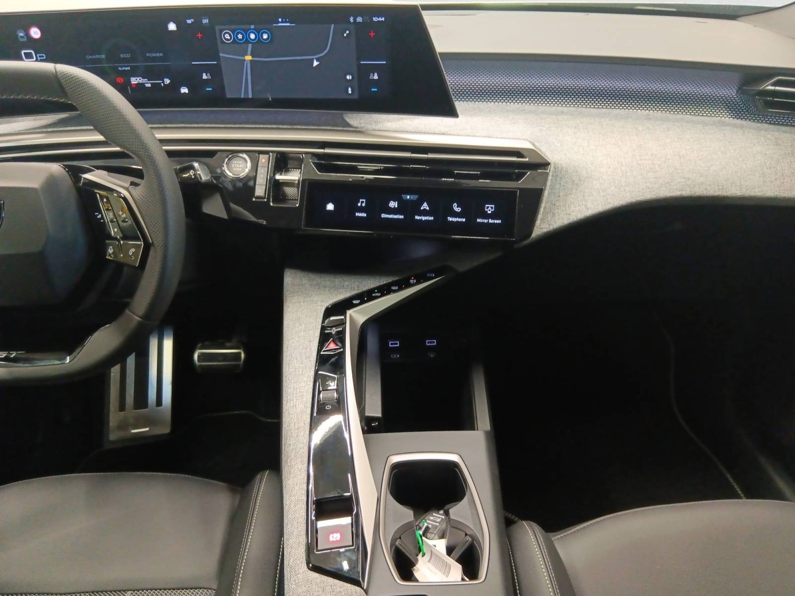 PEUGEOT - 3008 - #842143 - 11