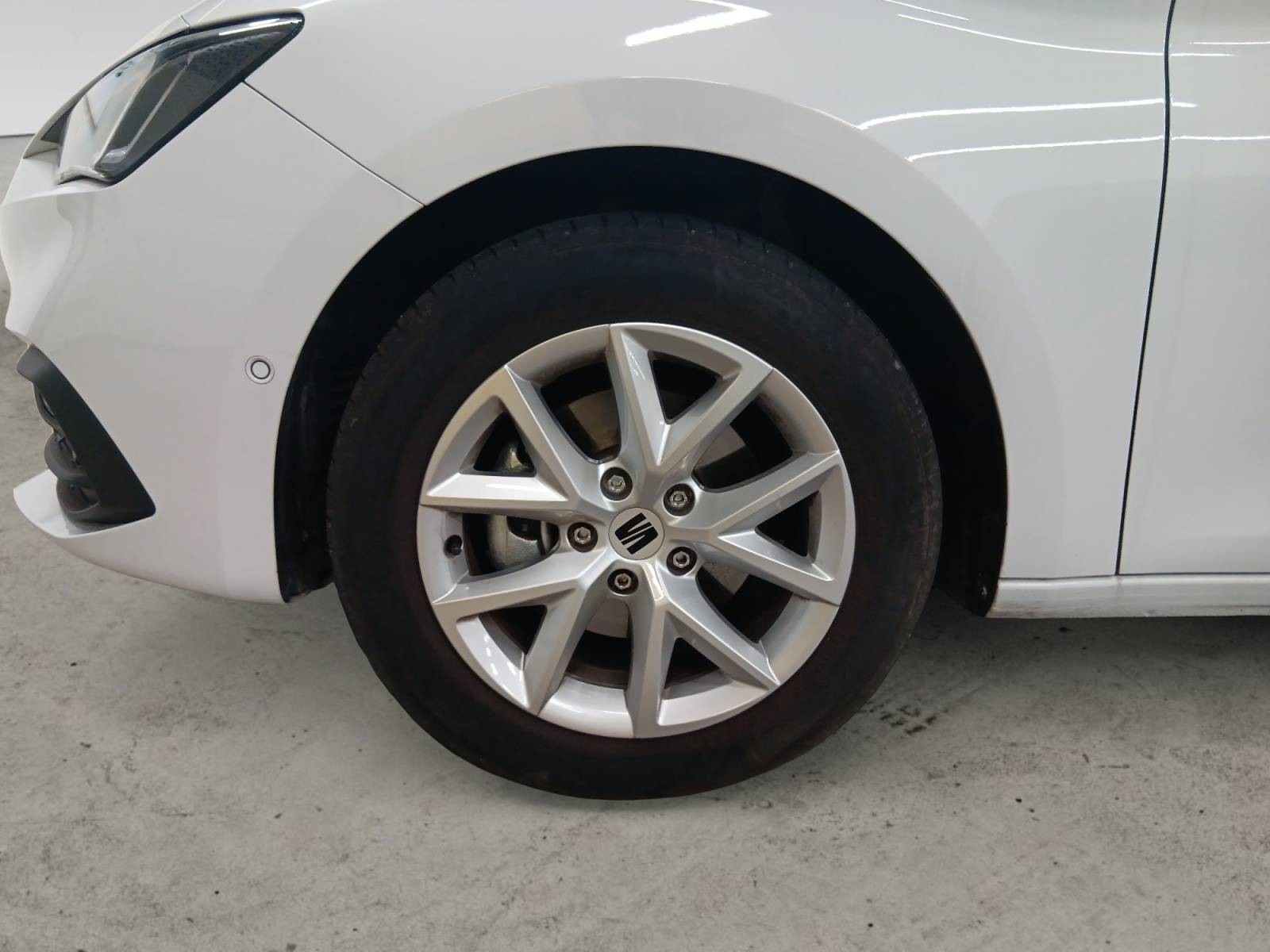 SEAT - LEON - #853483 - 6