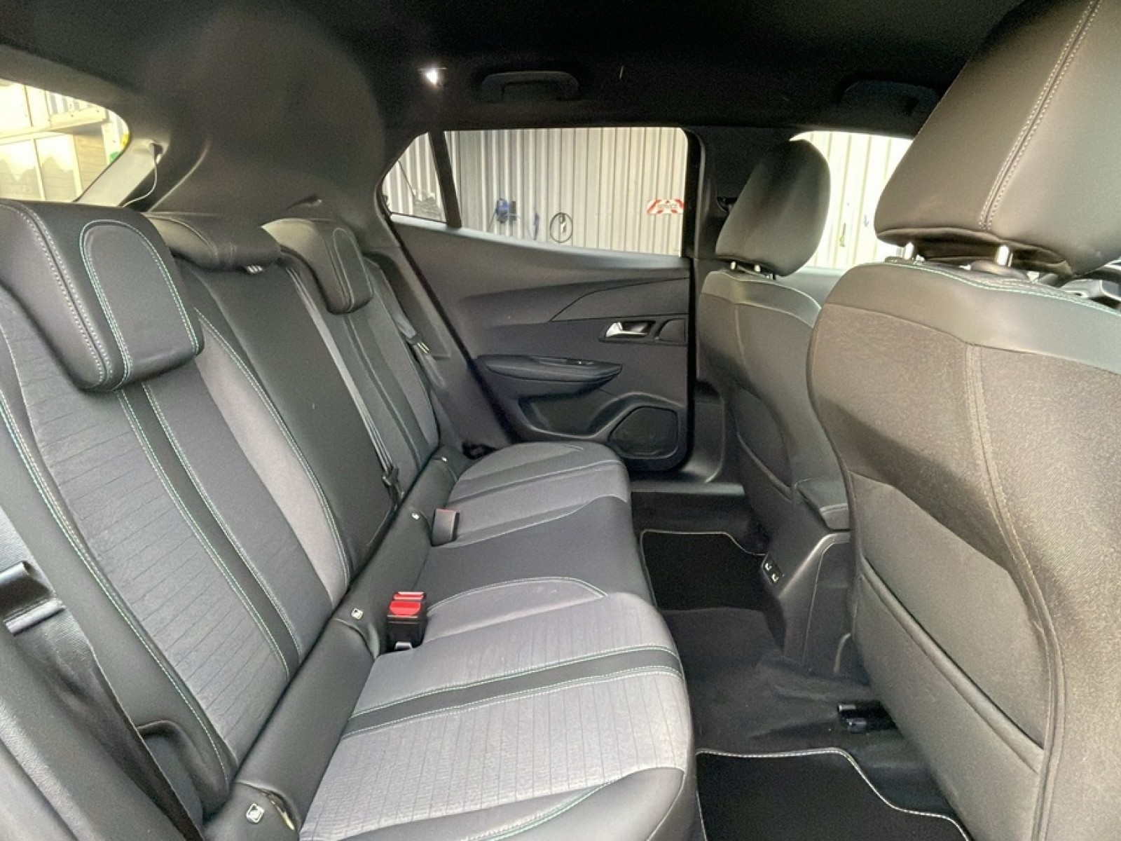 PEUGEOT - 2008 ELECTRIQUE - #855461 - 9