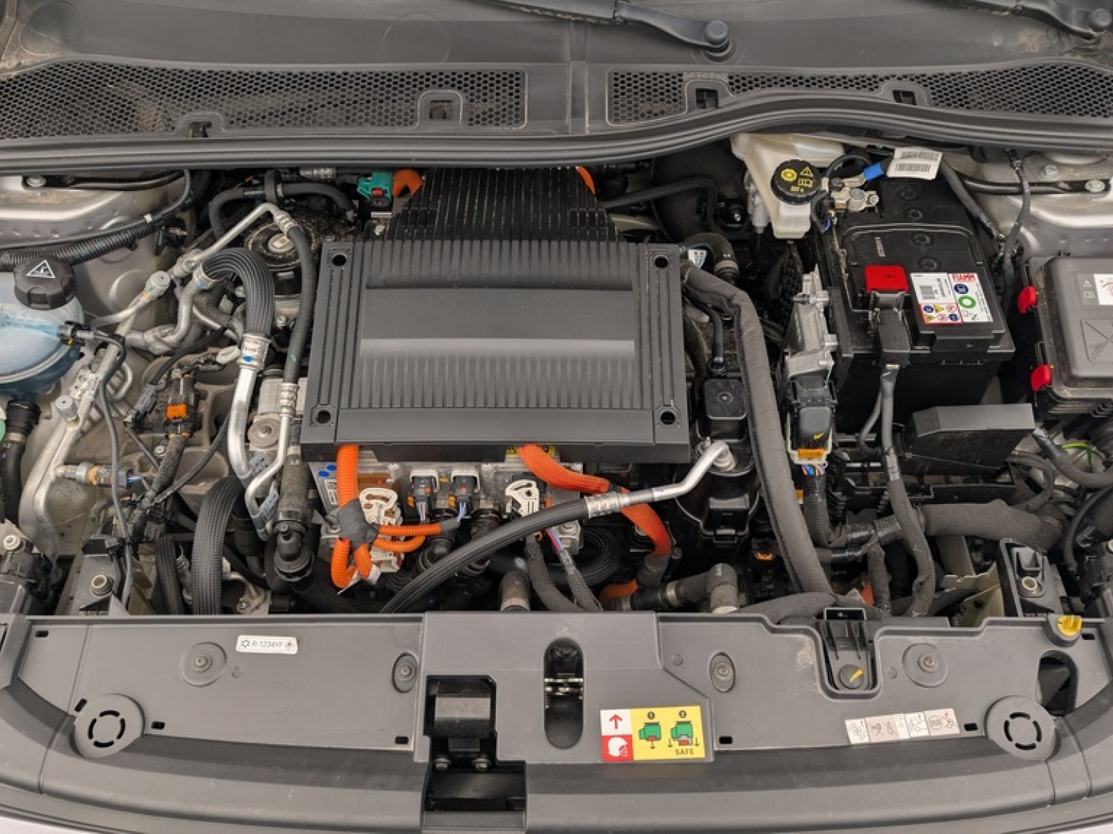 PEUGEOT - 208 ELECTRIQUE - #855759 - 18