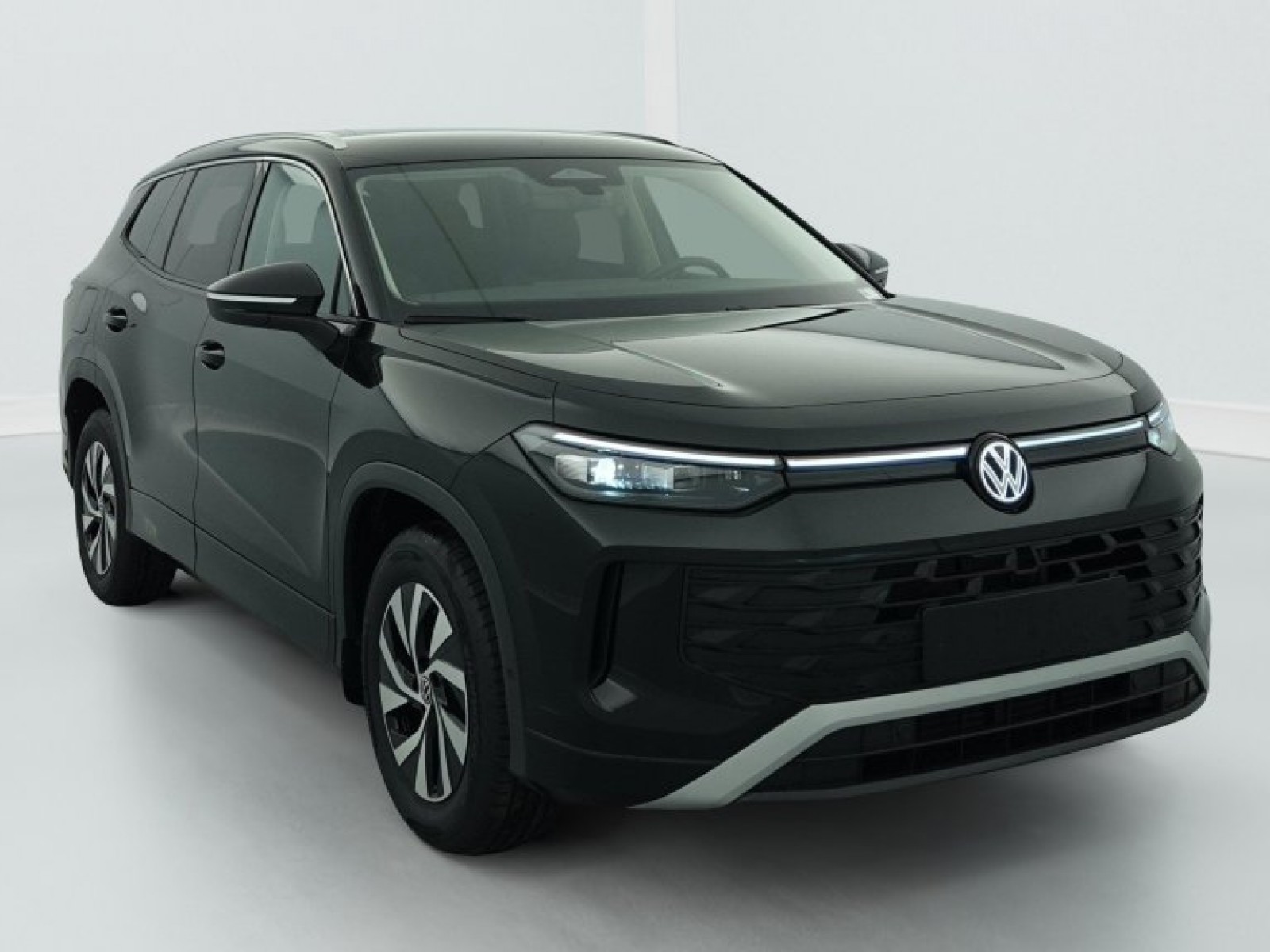 VOLKSWAGEN - Tayron - #842917 - 0